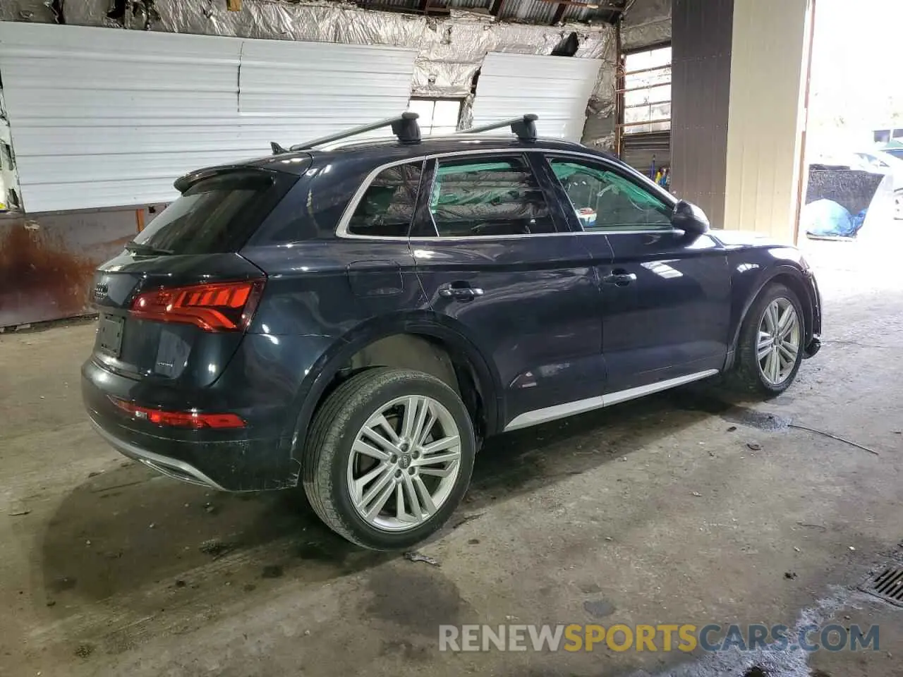 3 Photograph of a damaged car WA1BNAFYXL2037475 AUDI Q5 2020