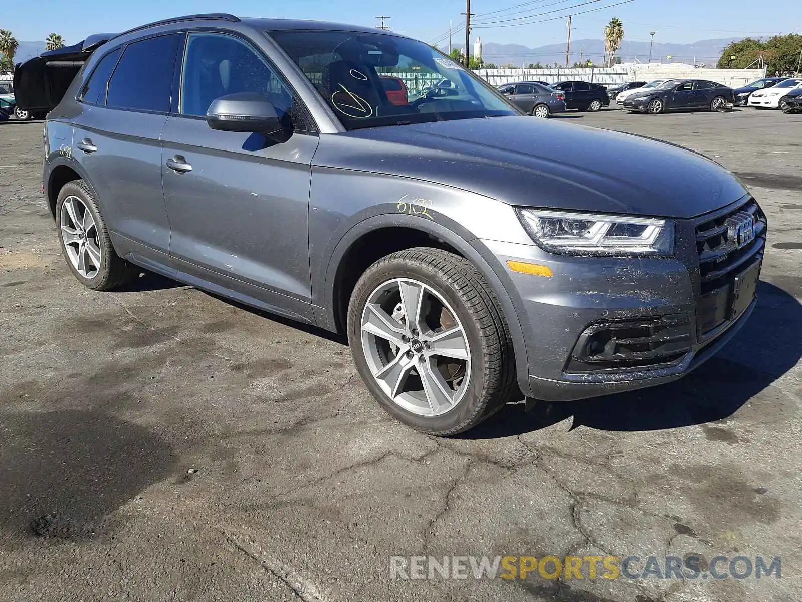 1 Photograph of a damaged car WA1BNAFYXL2046290 AUDI Q5 2020