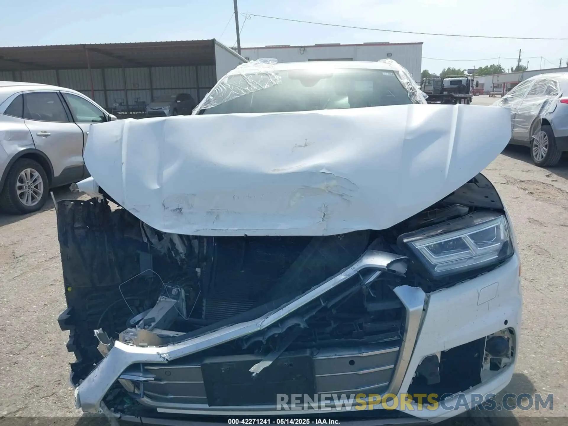 11 Photograph of a damaged car WA1CNAFY0L2092800 AUDI Q5 2020