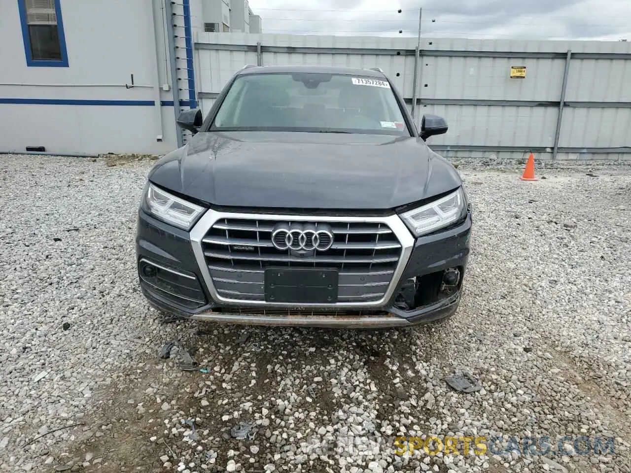 5 Photograph of a damaged car WA1CNAFY1L2064830 AUDI Q5 2020