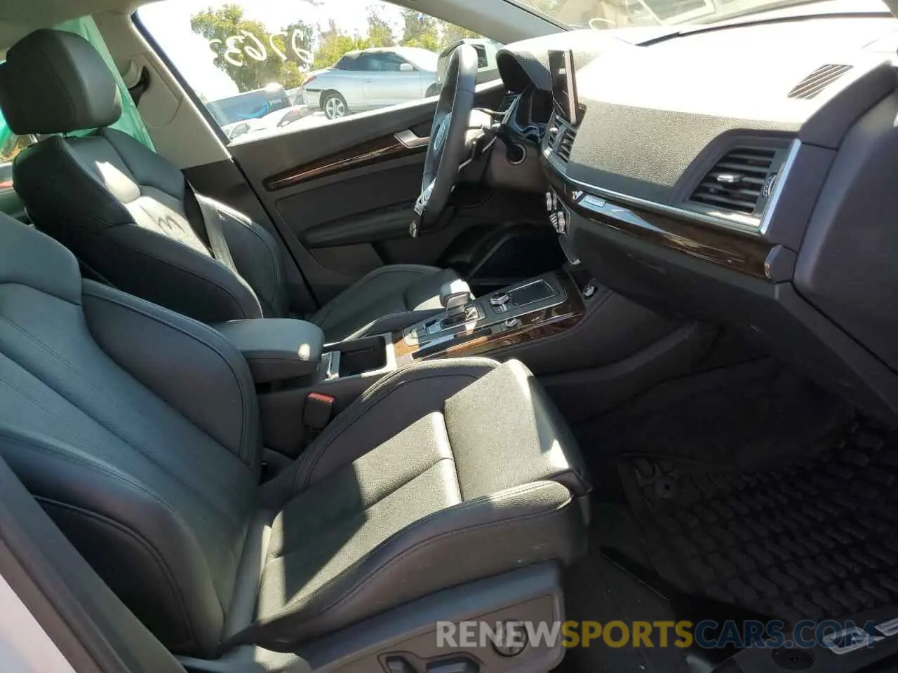 5 Photograph of a damaged car WA1CNAFY4L2088149 AUDI Q5 2020