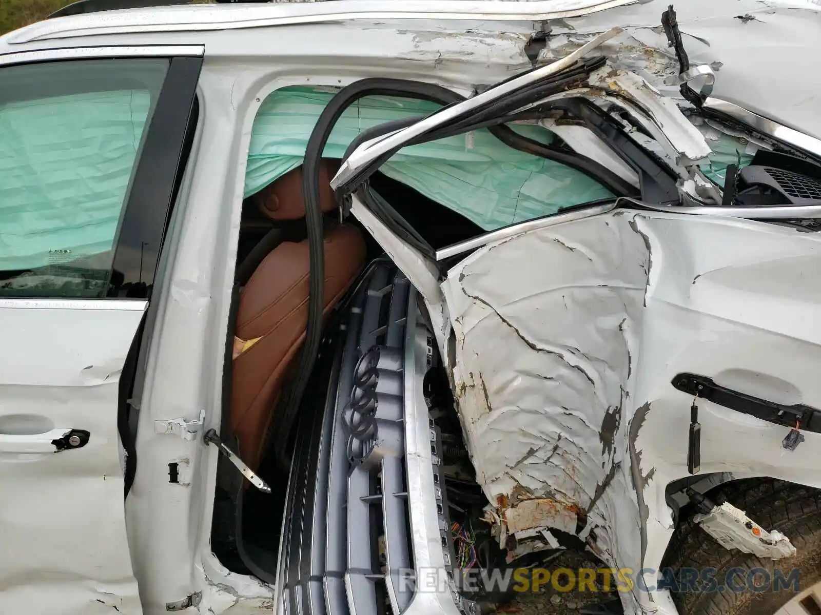 6 Photograph of a damaged car WA1CNAFY5L2098009 AUDI Q5 2020