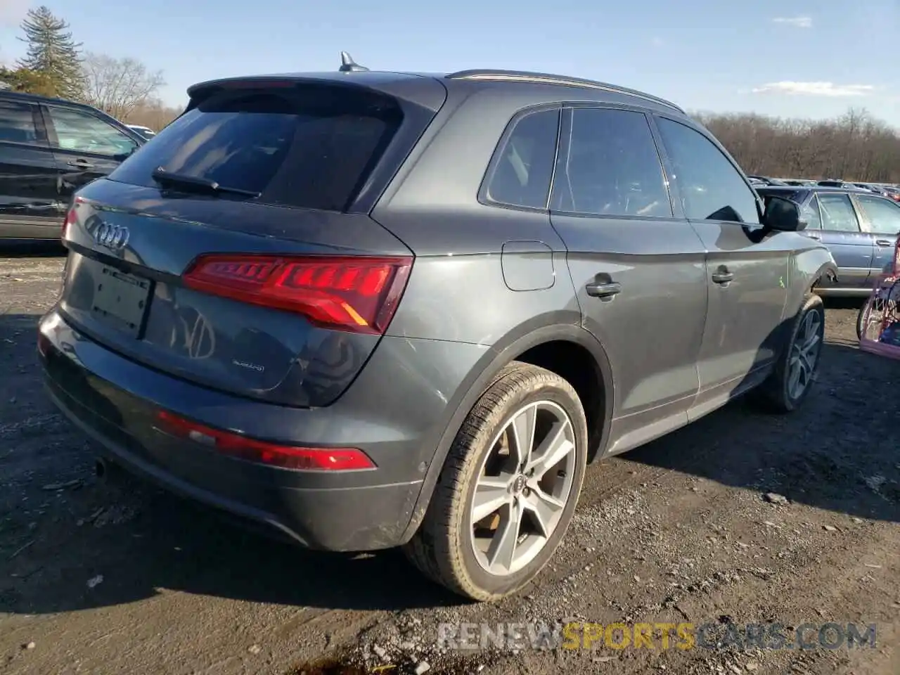 3 Photograph of a damaged car WA1CNAFY6L2099041 AUDI Q5 2020