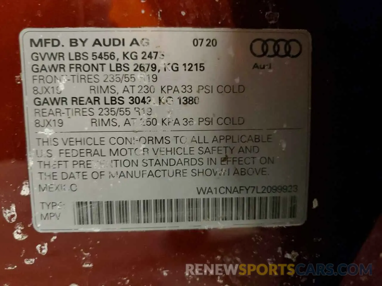 12 Photograph of a damaged car WA1CNAFY7L2099923 AUDI Q5 2020