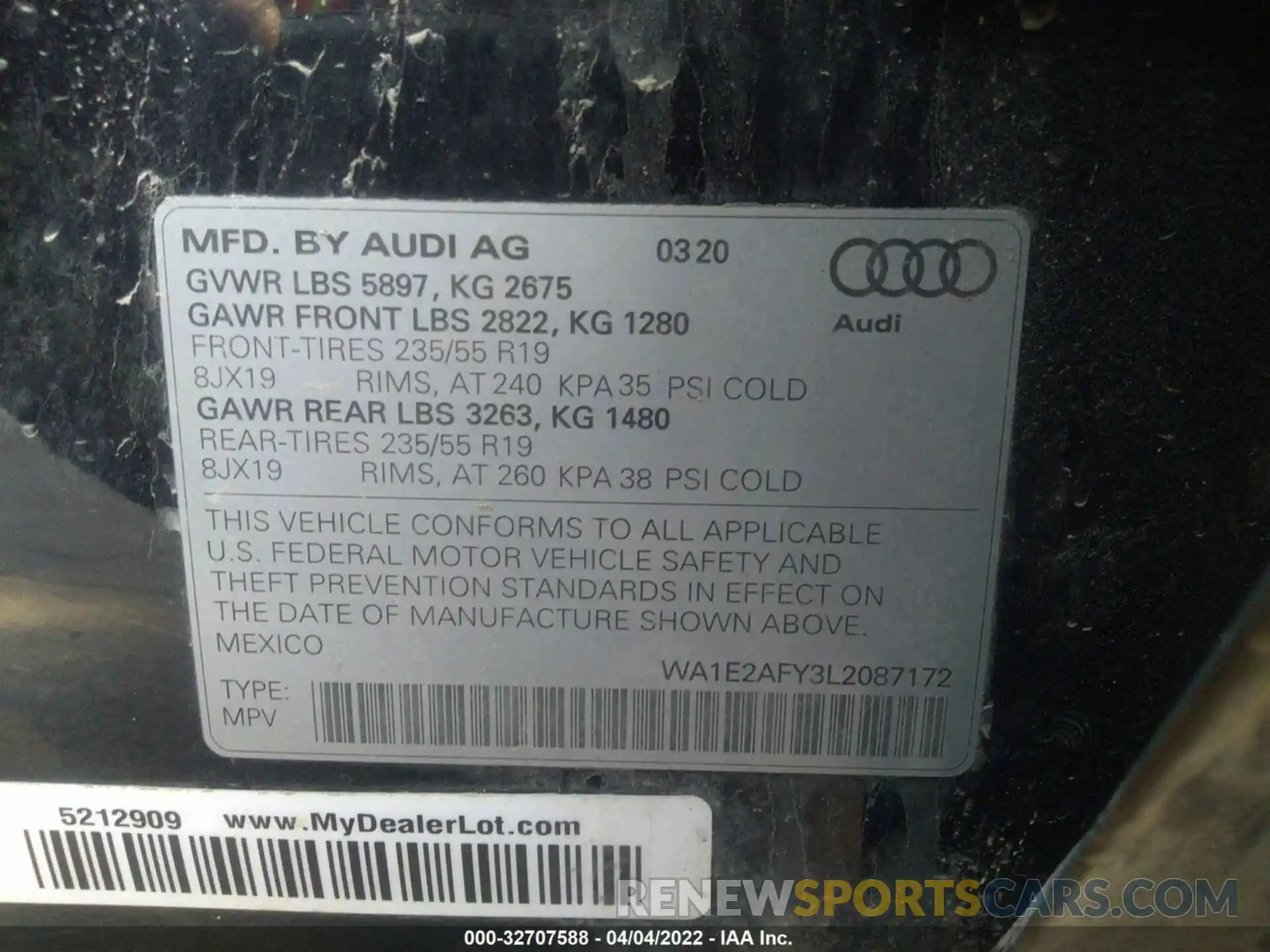 9 Photograph of a damaged car WA1E2AFY3L2087172 AUDI Q5 2020