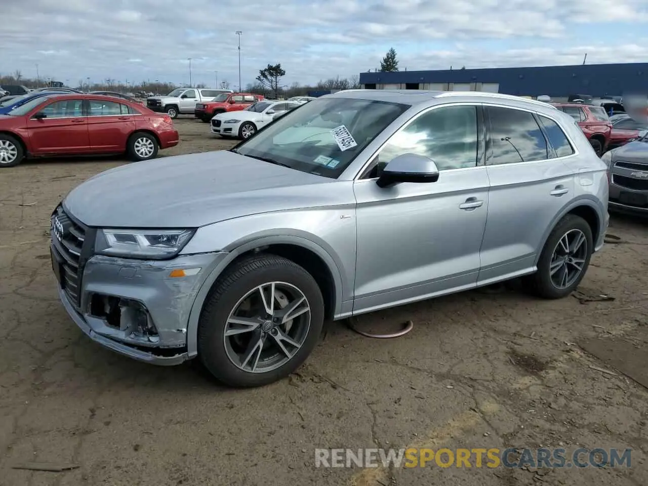 1 Photograph of a damaged car WA1E2AFY5L2046865 AUDI Q5 2020