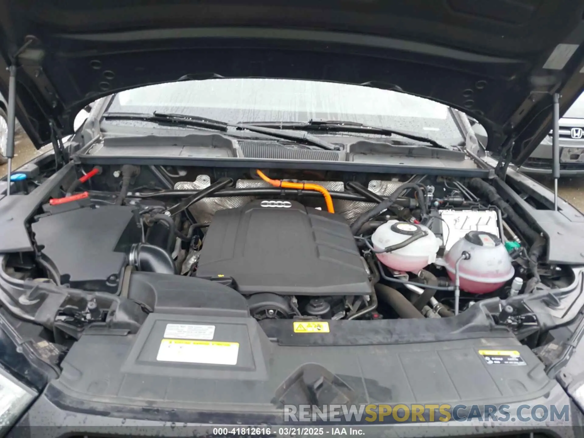 10 Photograph of a damaged car WA1E2AFY5L2106711 AUDI Q5 2020