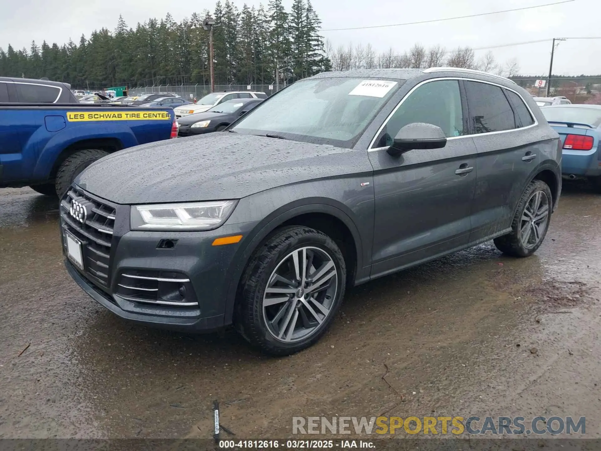 2 Photograph of a damaged car WA1E2AFY5L2106711 AUDI Q5 2020