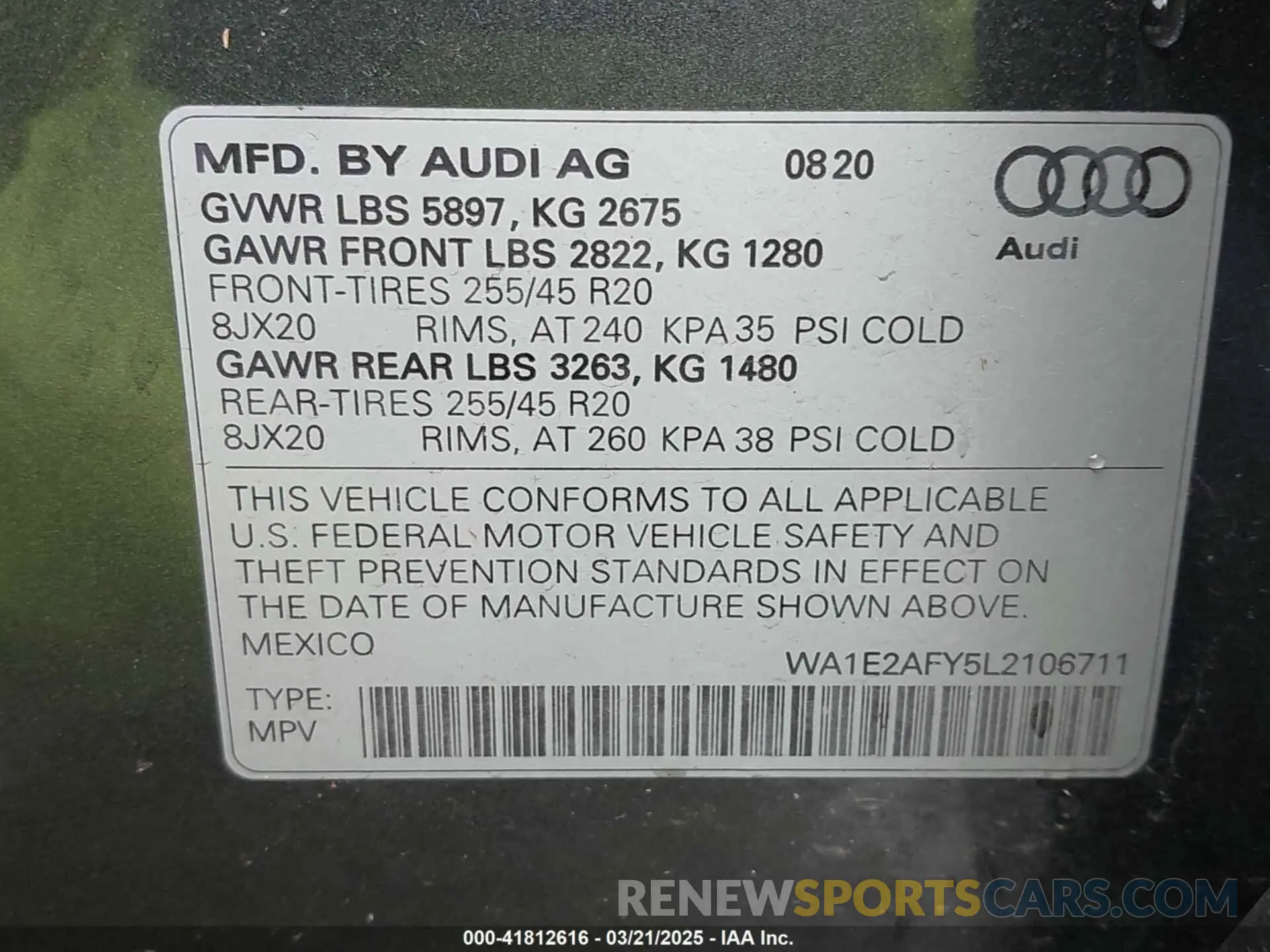 9 Photograph of a damaged car WA1E2AFY5L2106711 AUDI Q5 2020