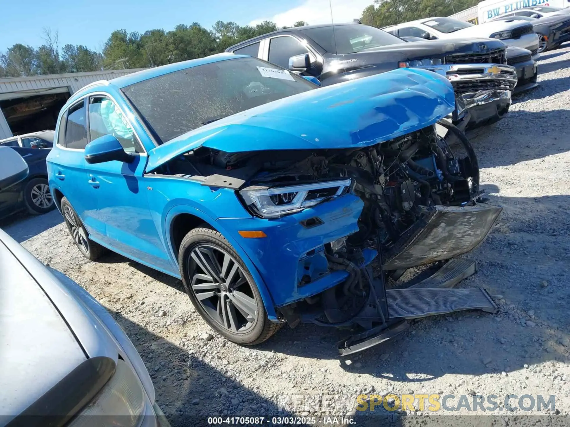 1 Photograph of a damaged car WA1E2AFY6L2066879 AUDI Q5 2020