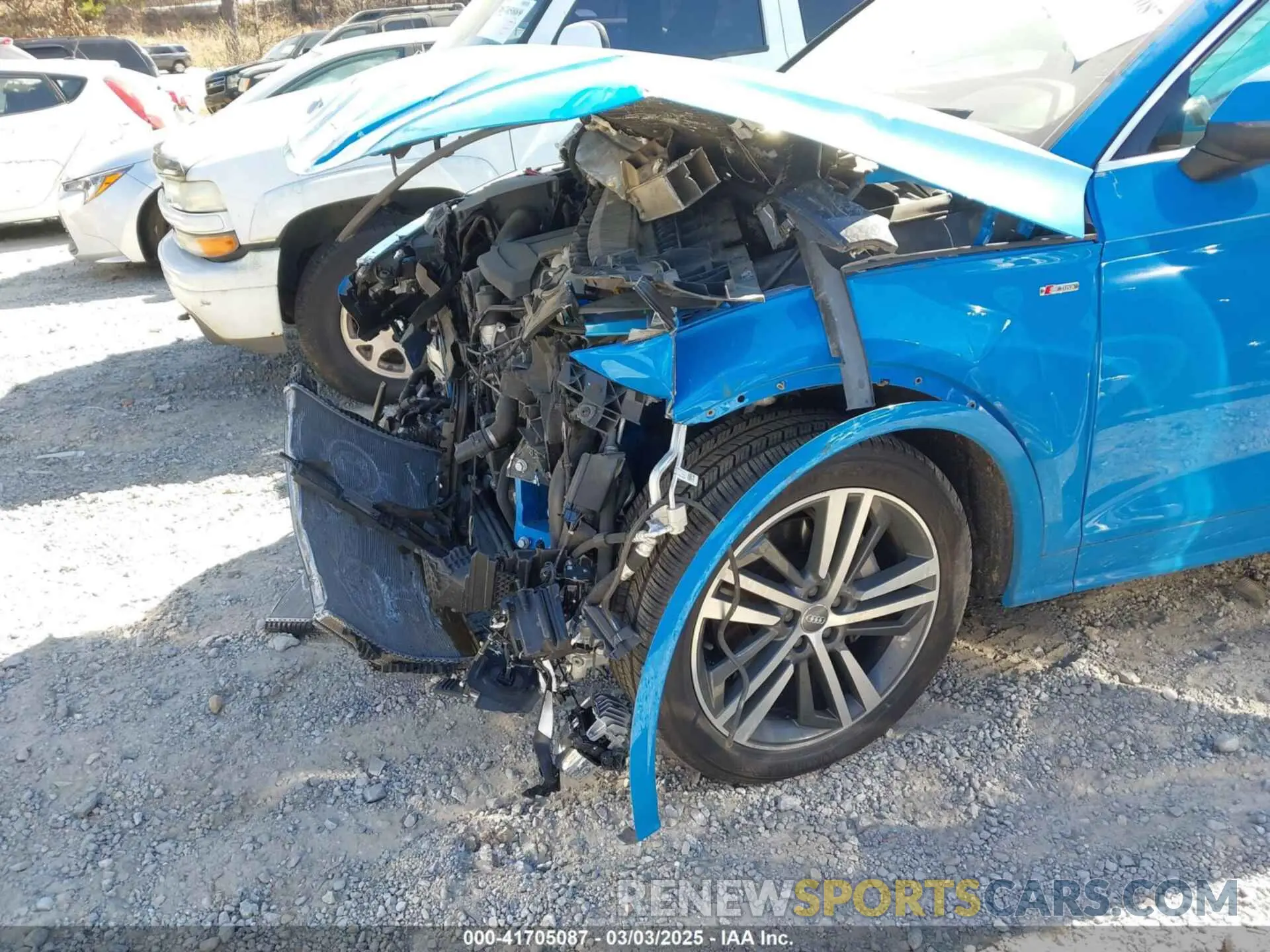 6 Photograph of a damaged car WA1E2AFY6L2066879 AUDI Q5 2020