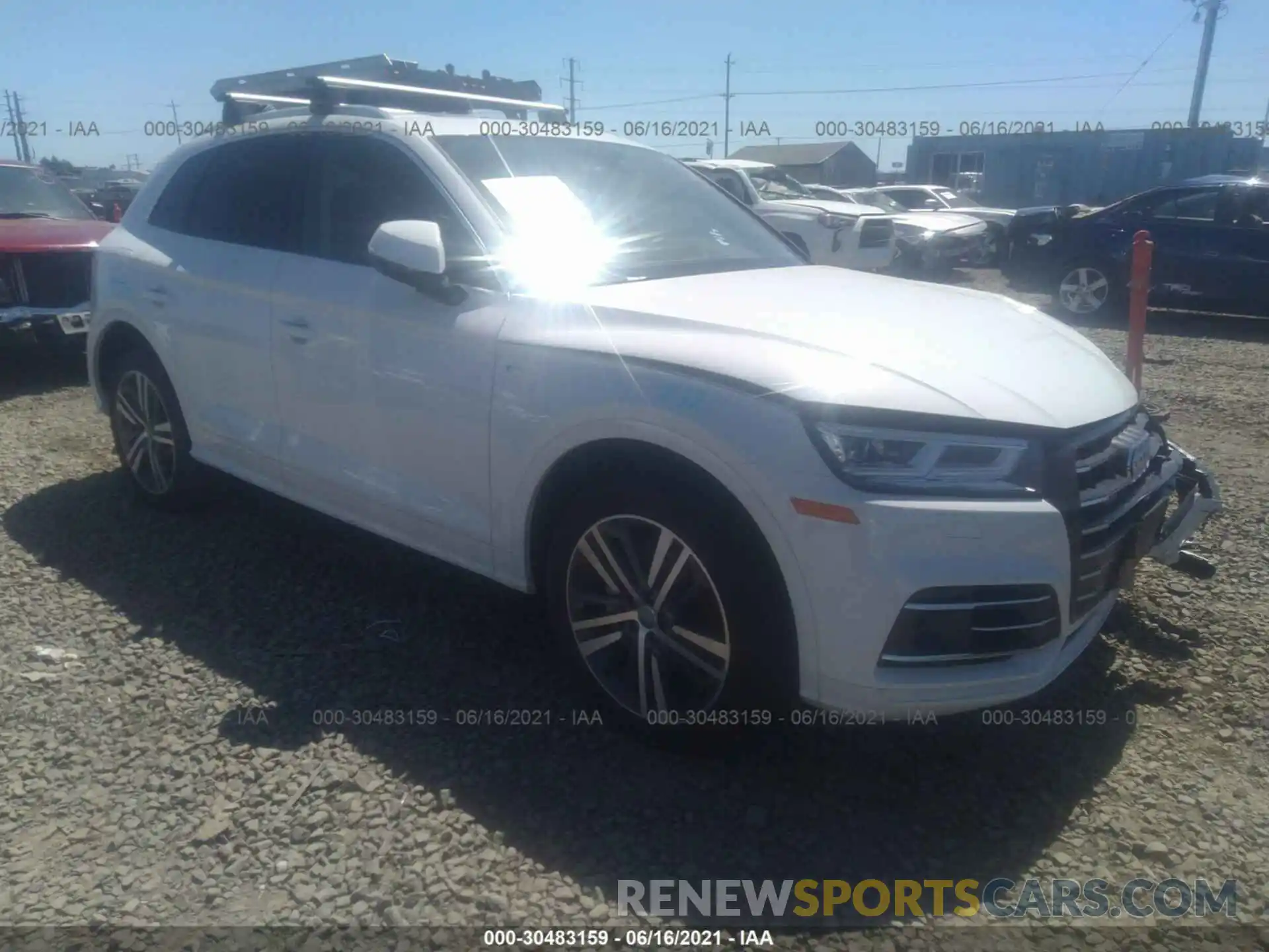 1 Photograph of a damaged car WA1E2AFYXL2049308 AUDI Q5 2020