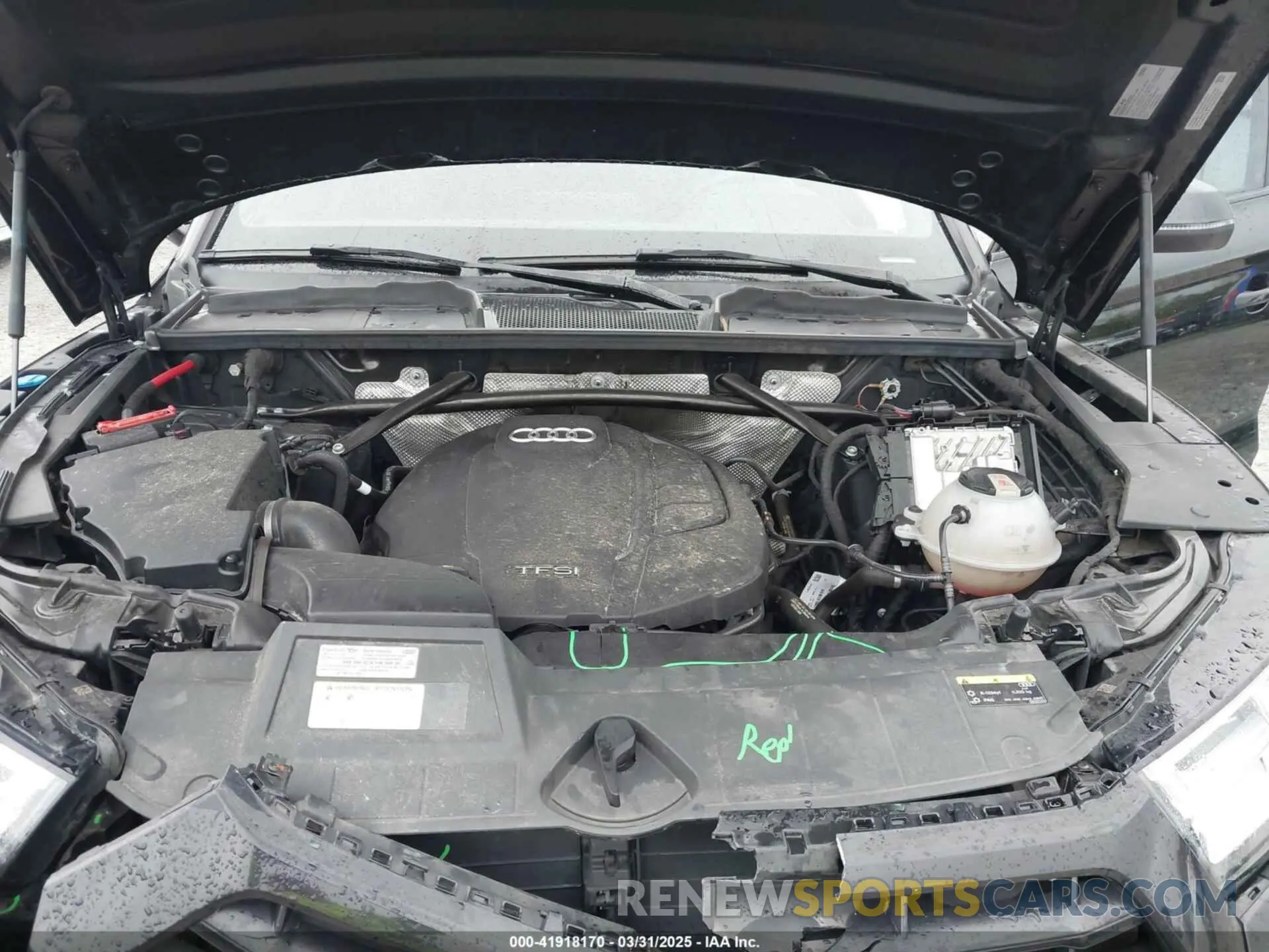 10 Photograph of a damaged car WA1ENAFY1L2123660 AUDI Q5 2020