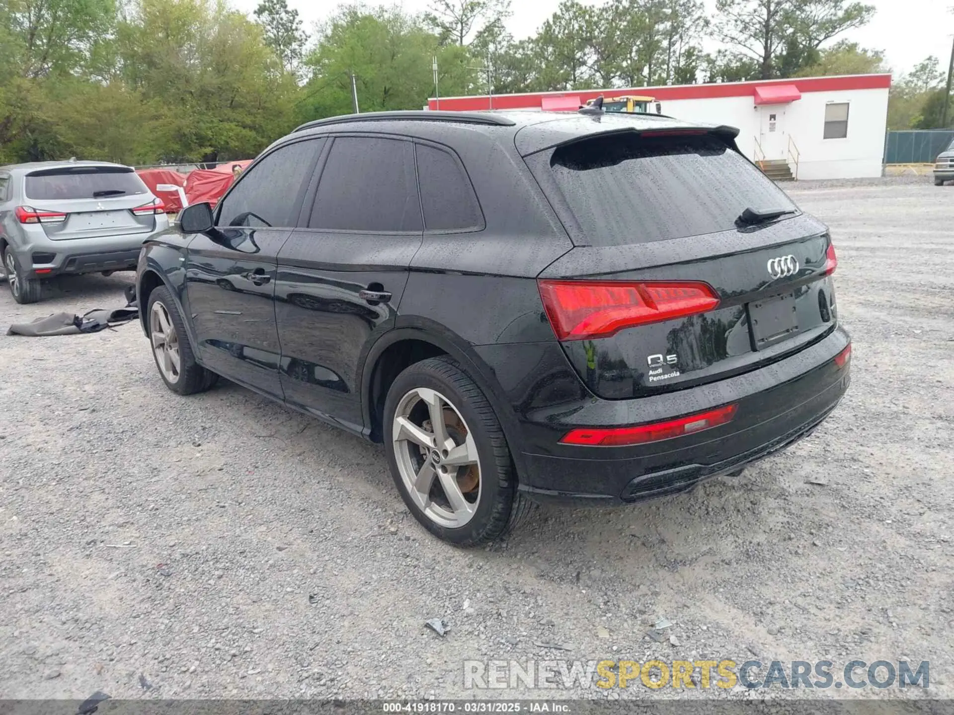 3 Photograph of a damaged car WA1ENAFY1L2123660 AUDI Q5 2020