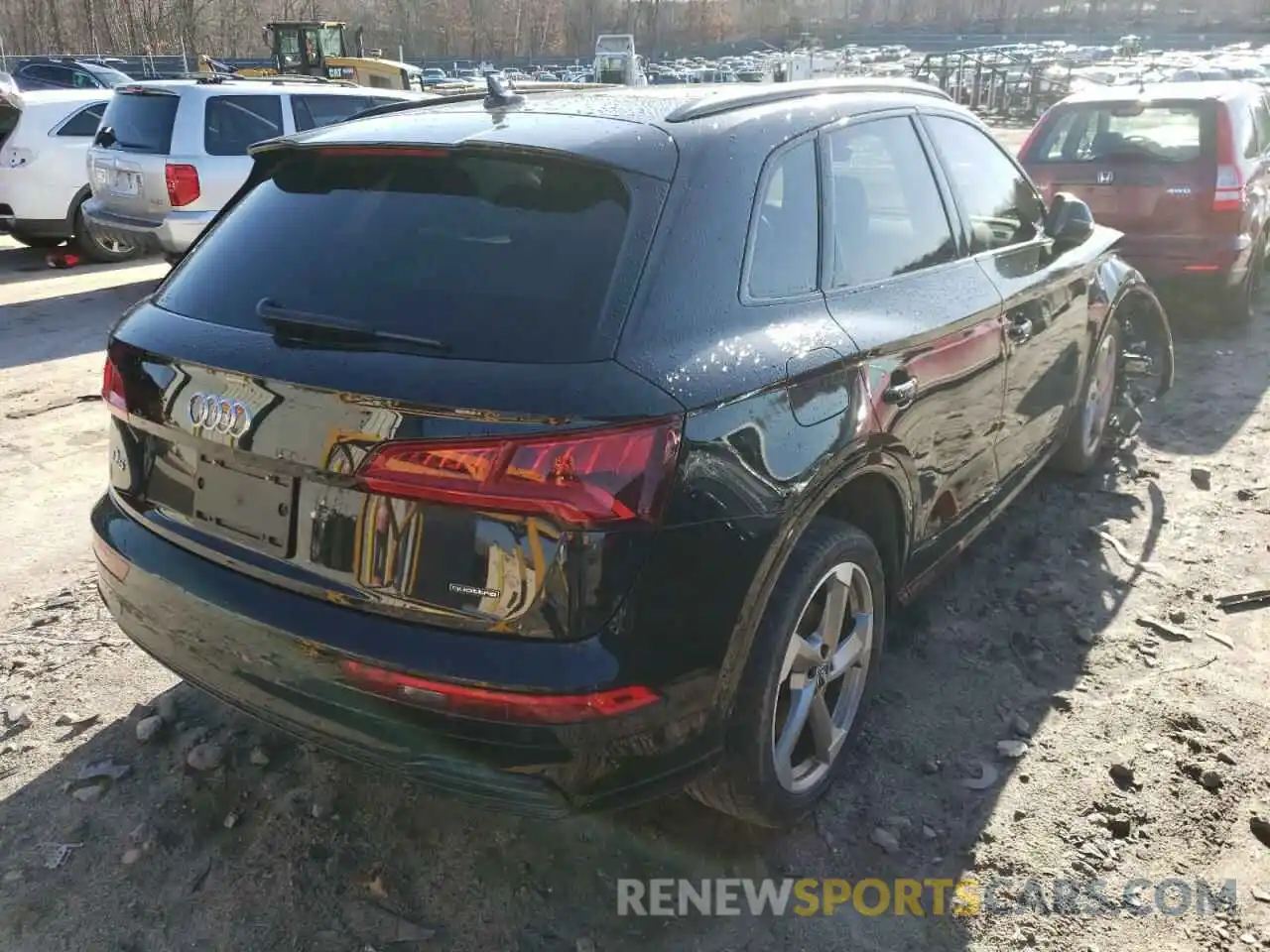 4 Photograph of a damaged car WA1ENAFY2L2094458 AUDI Q5 2020