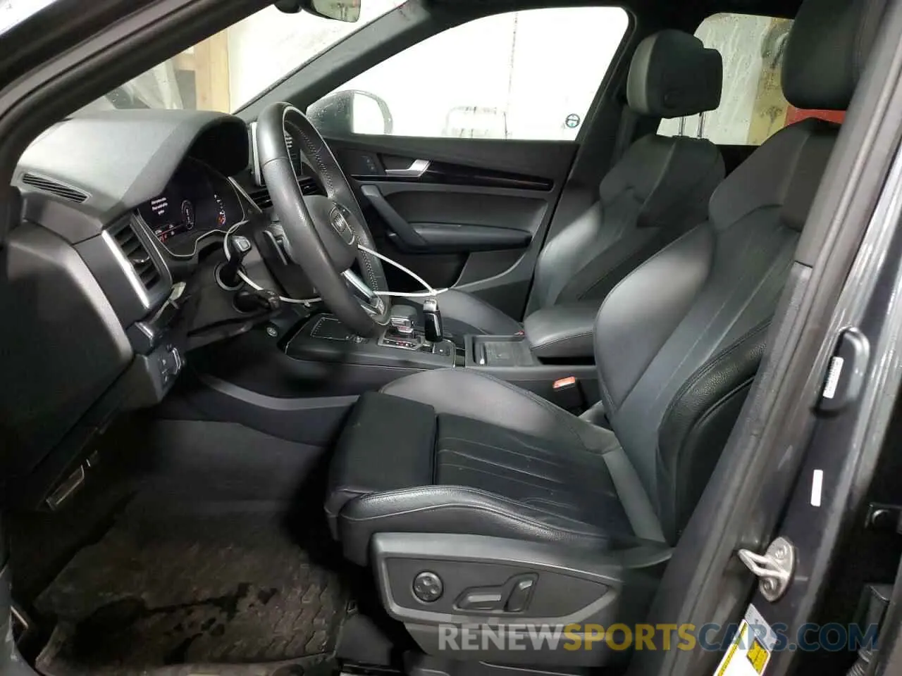 7 Photograph of a damaged car WA1ENAFY3L2091830 AUDI Q5 2020