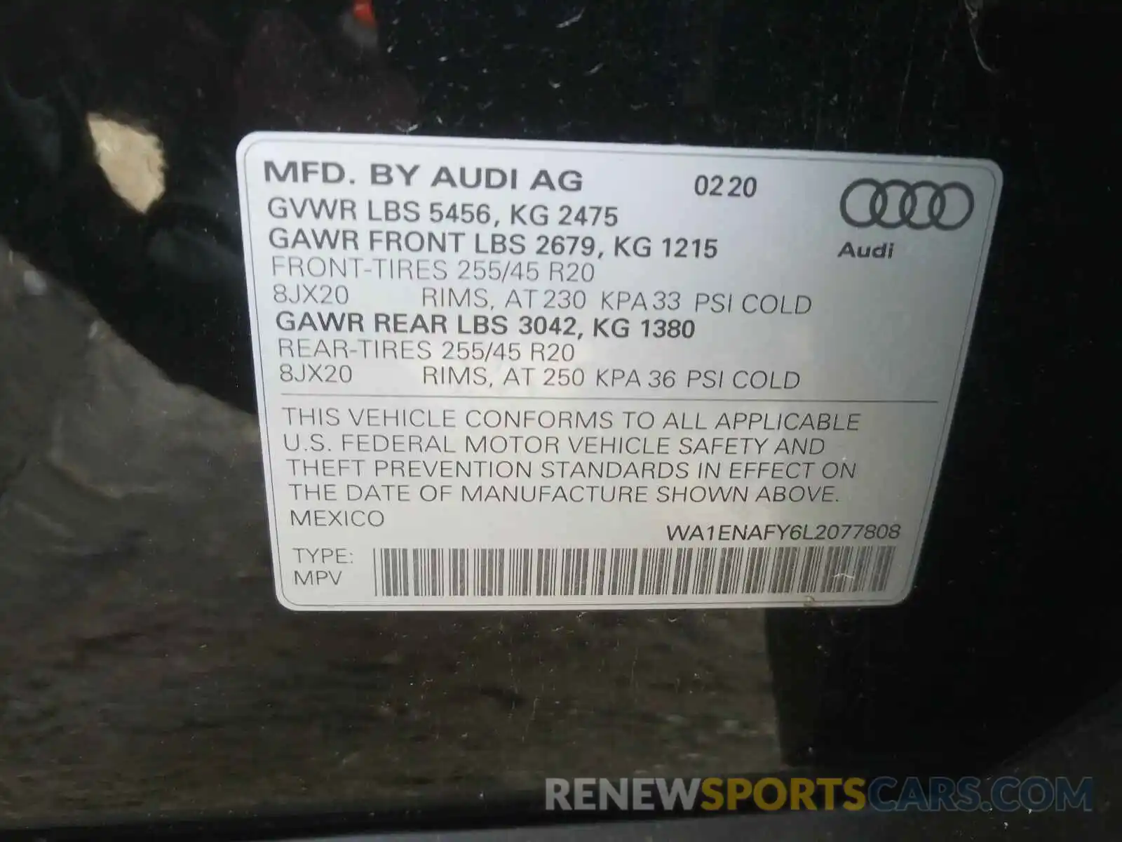 10 Photograph of a damaged car WA1ENAFY6L2077808 AUDI Q5 2020