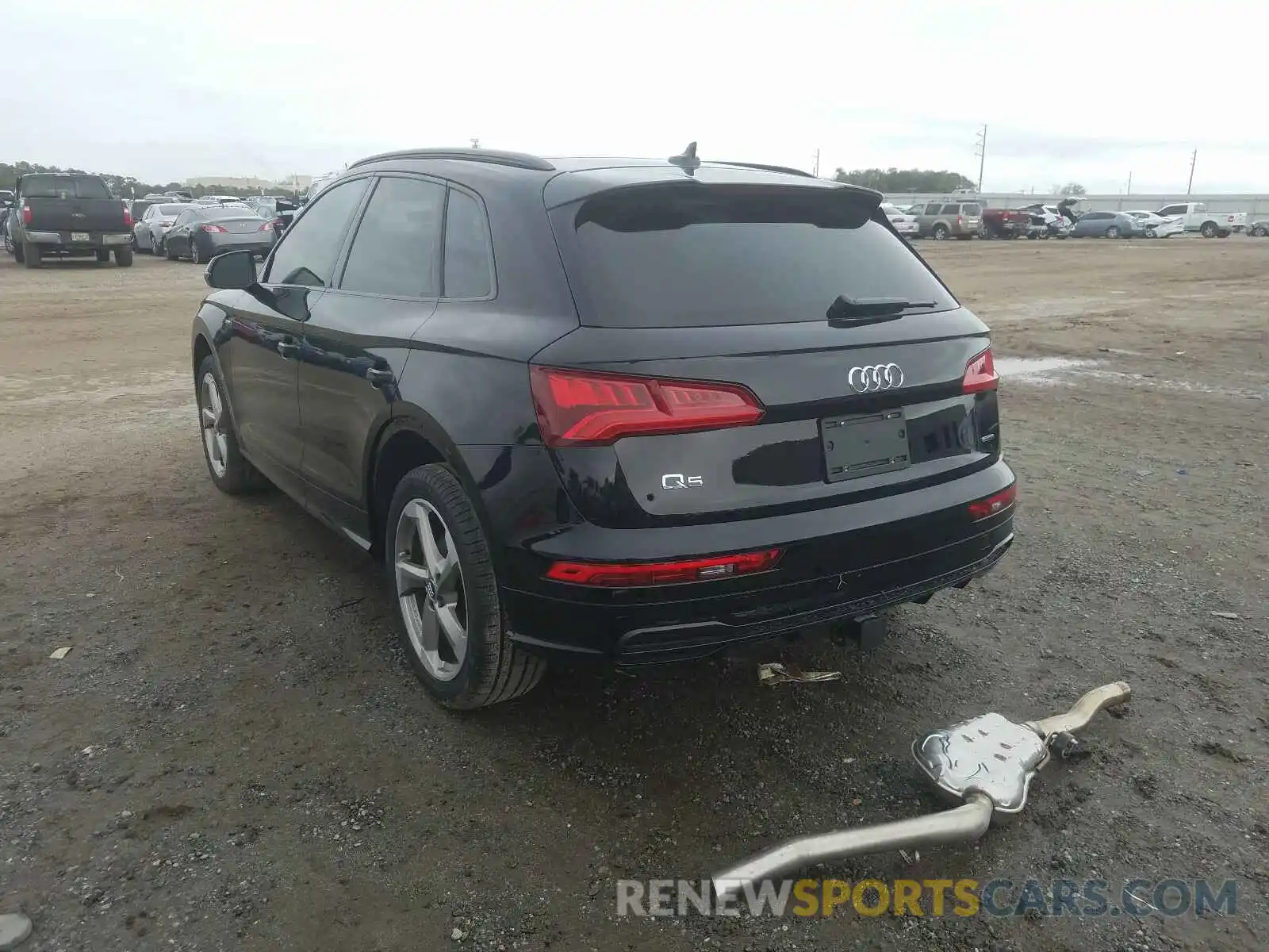 3 Photograph of a damaged car WA1ENAFY6L2077808 AUDI Q5 2020