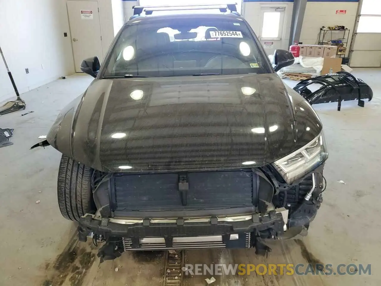 5 Photograph of a damaged car WA1ENAFY7L2109987 AUDI Q5 2020