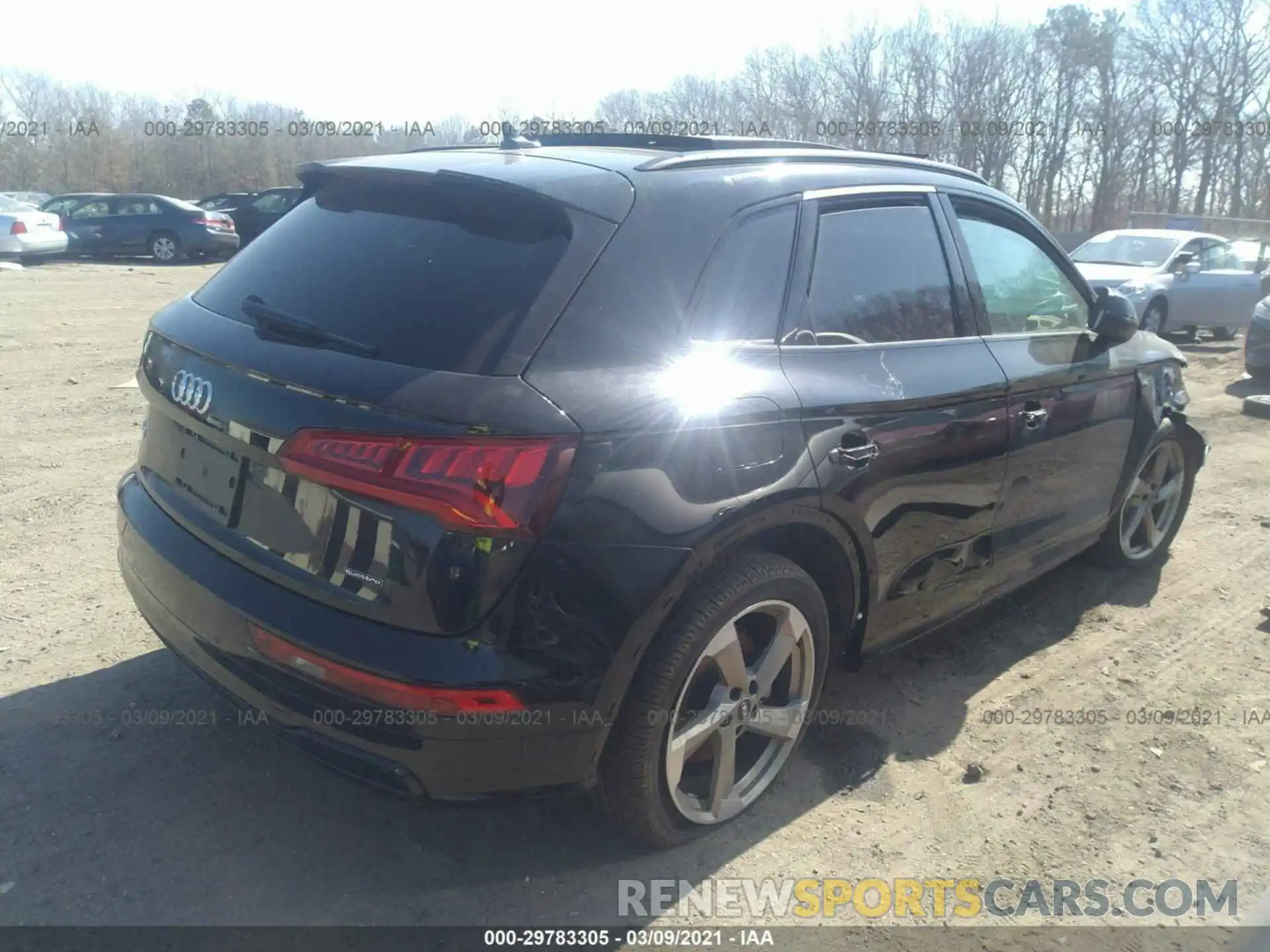 4 Photograph of a damaged car WA1ENAFY9L2084123 AUDI Q5 2020