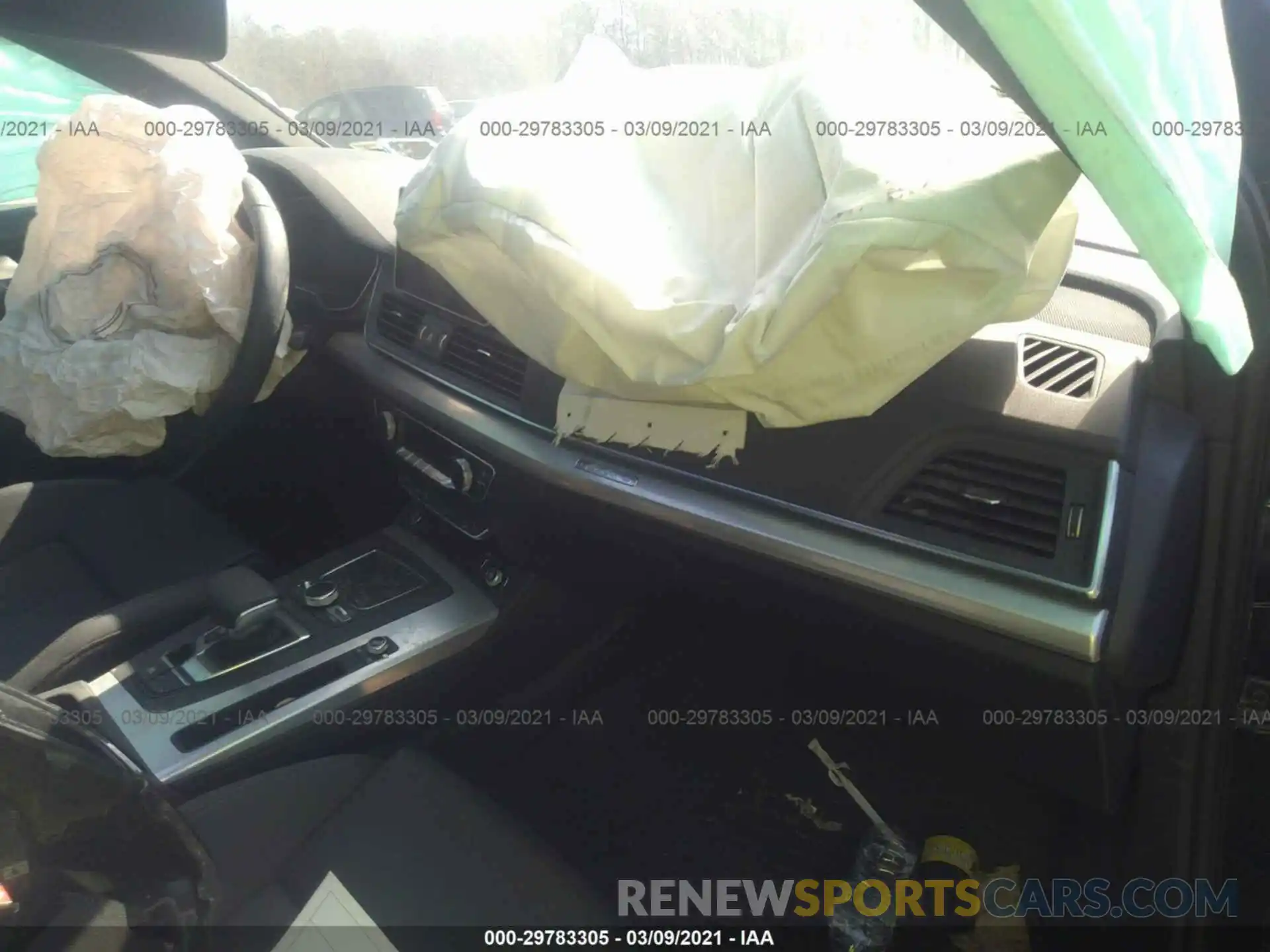 5 Photograph of a damaged car WA1ENAFY9L2084123 AUDI Q5 2020