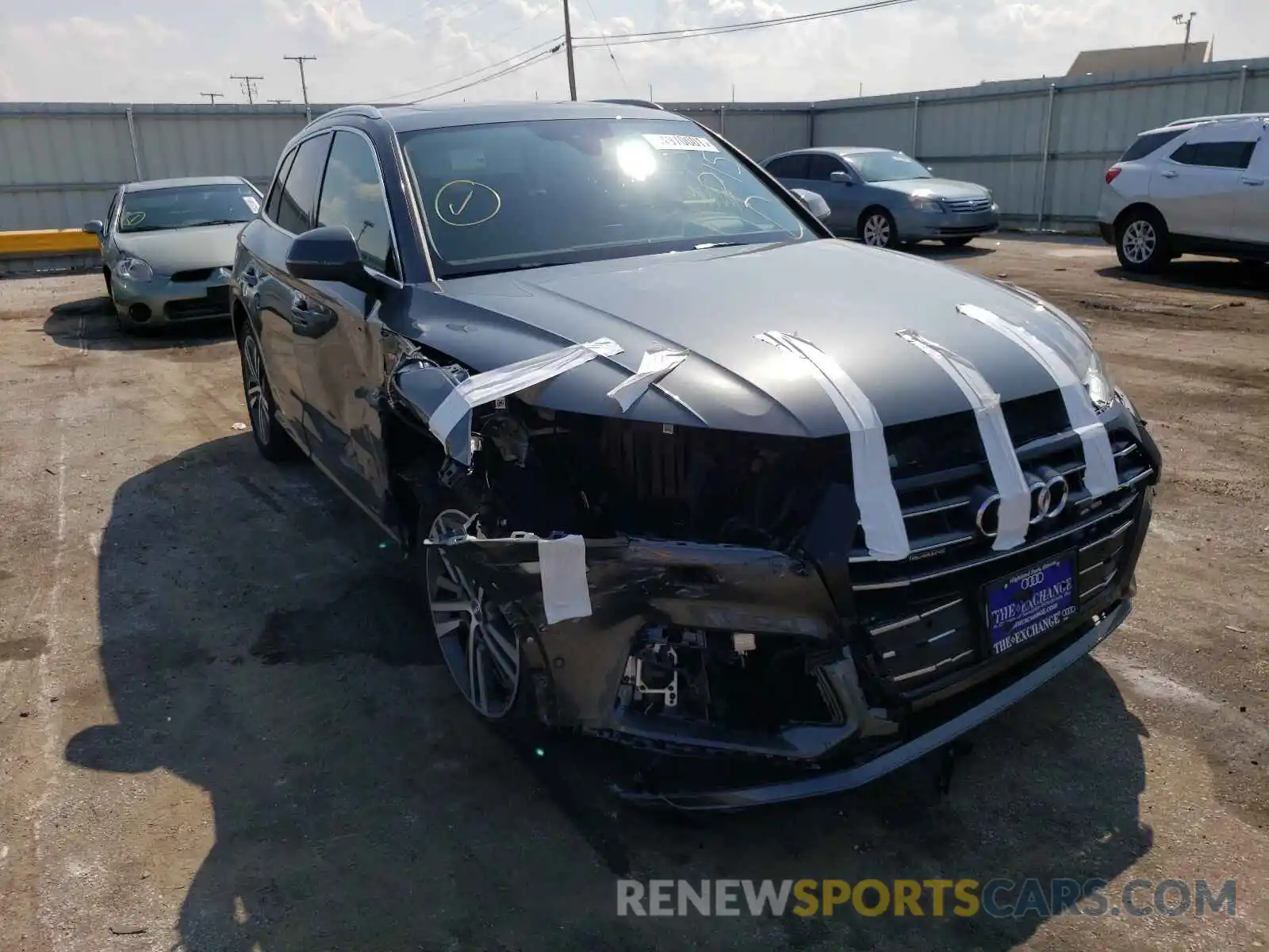 1 Photograph of a damaged car WA1F2AFY0L2089384 AUDI Q5 2020