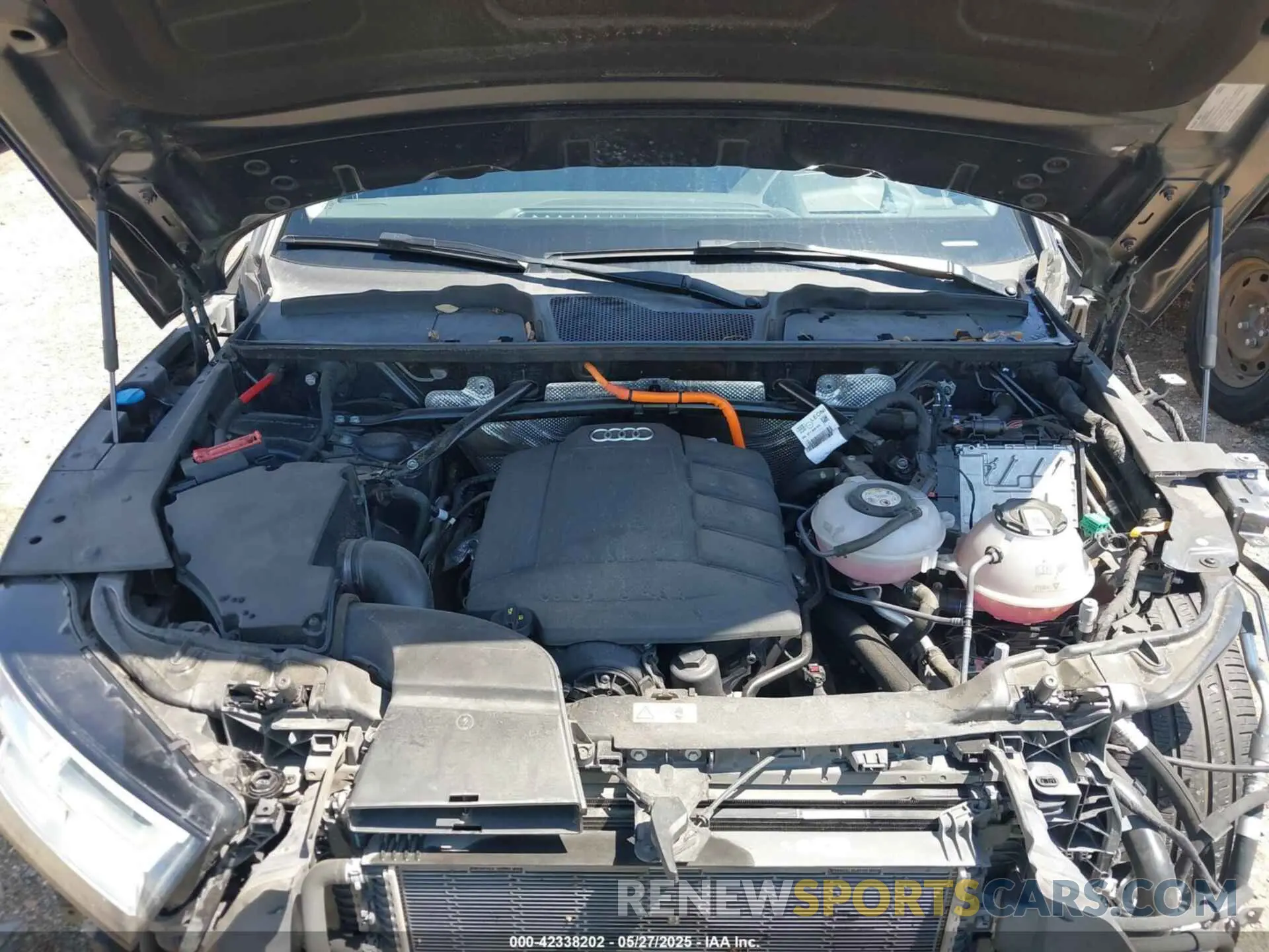 10 Photograph of a damaged car WA1F2AFY3L2112446 AUDI Q5 2020