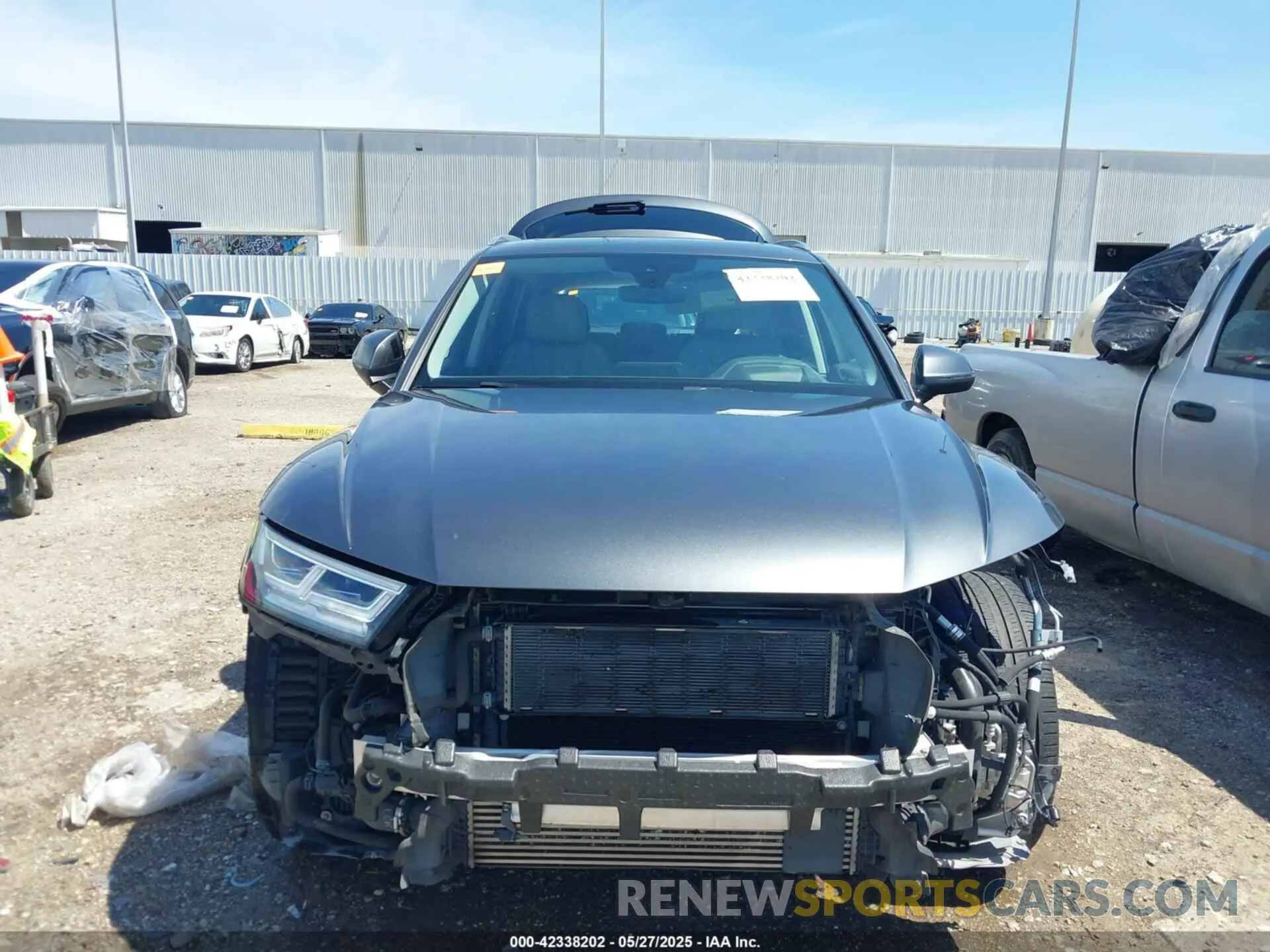 6 Photograph of a damaged car WA1F2AFY3L2112446 AUDI Q5 2020