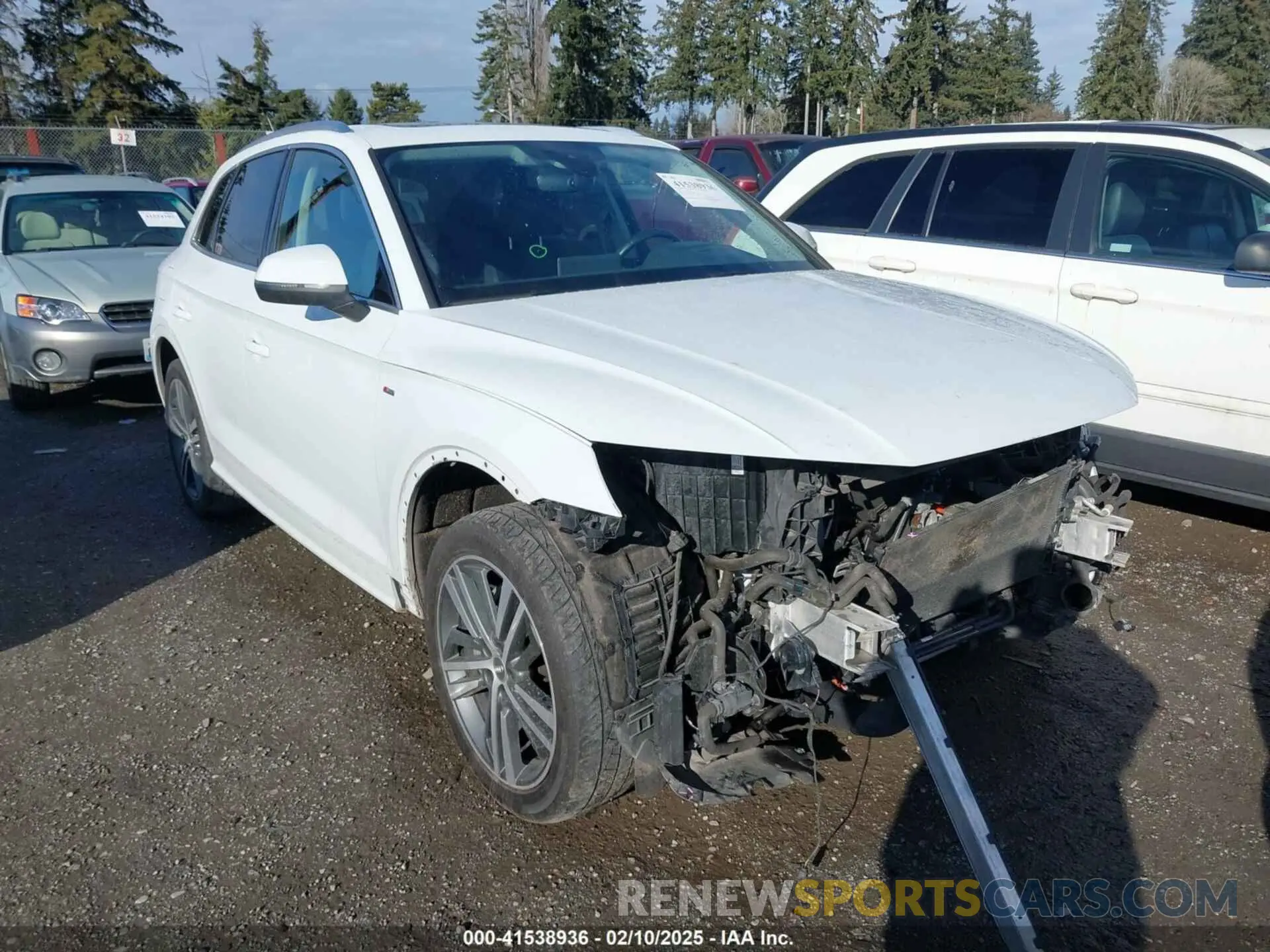 1 Photograph of a damaged car WA1F2AFYXL2100908 AUDI Q5 2020