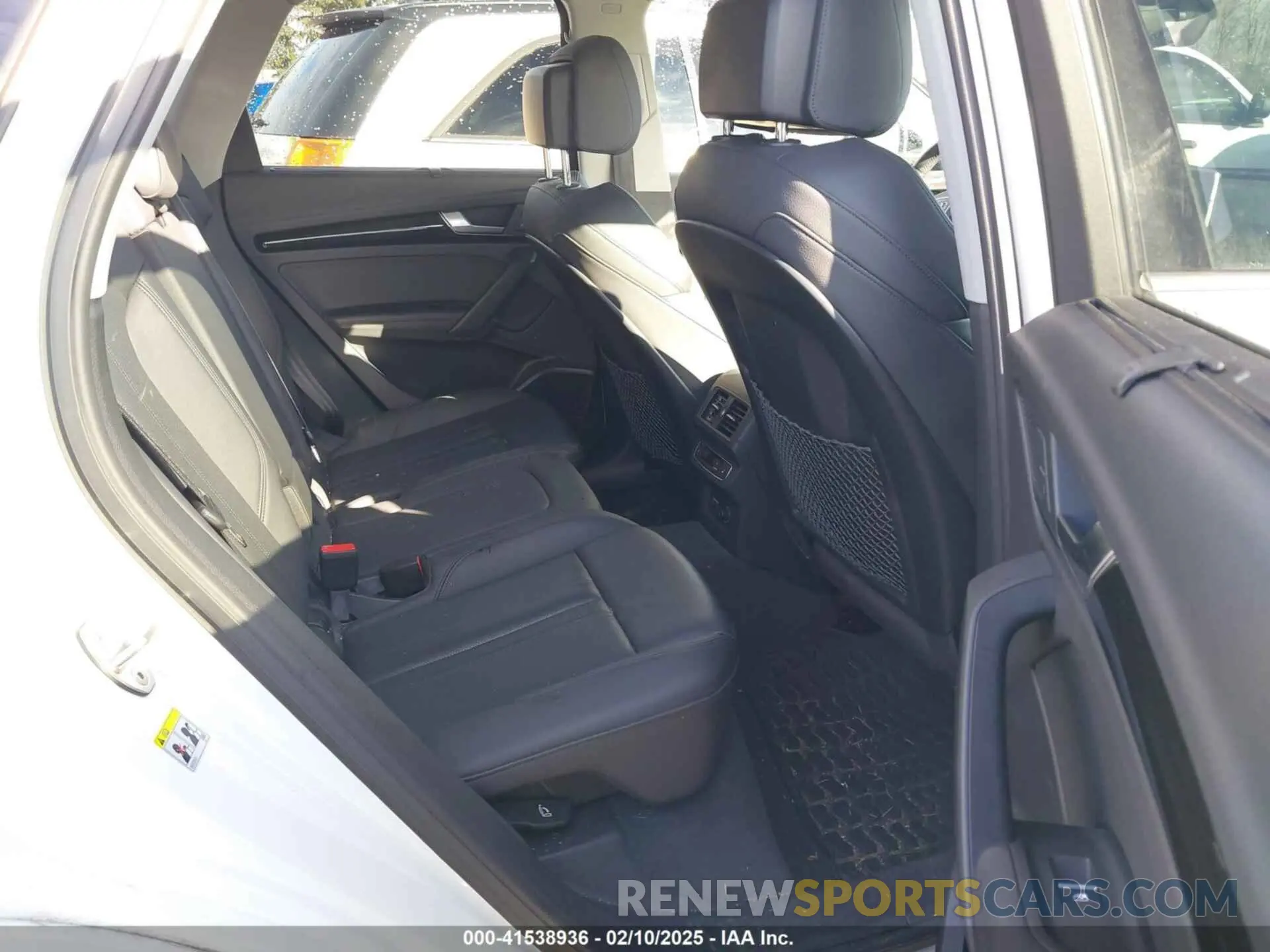 8 Photograph of a damaged car WA1F2AFYXL2100908 AUDI Q5 2020