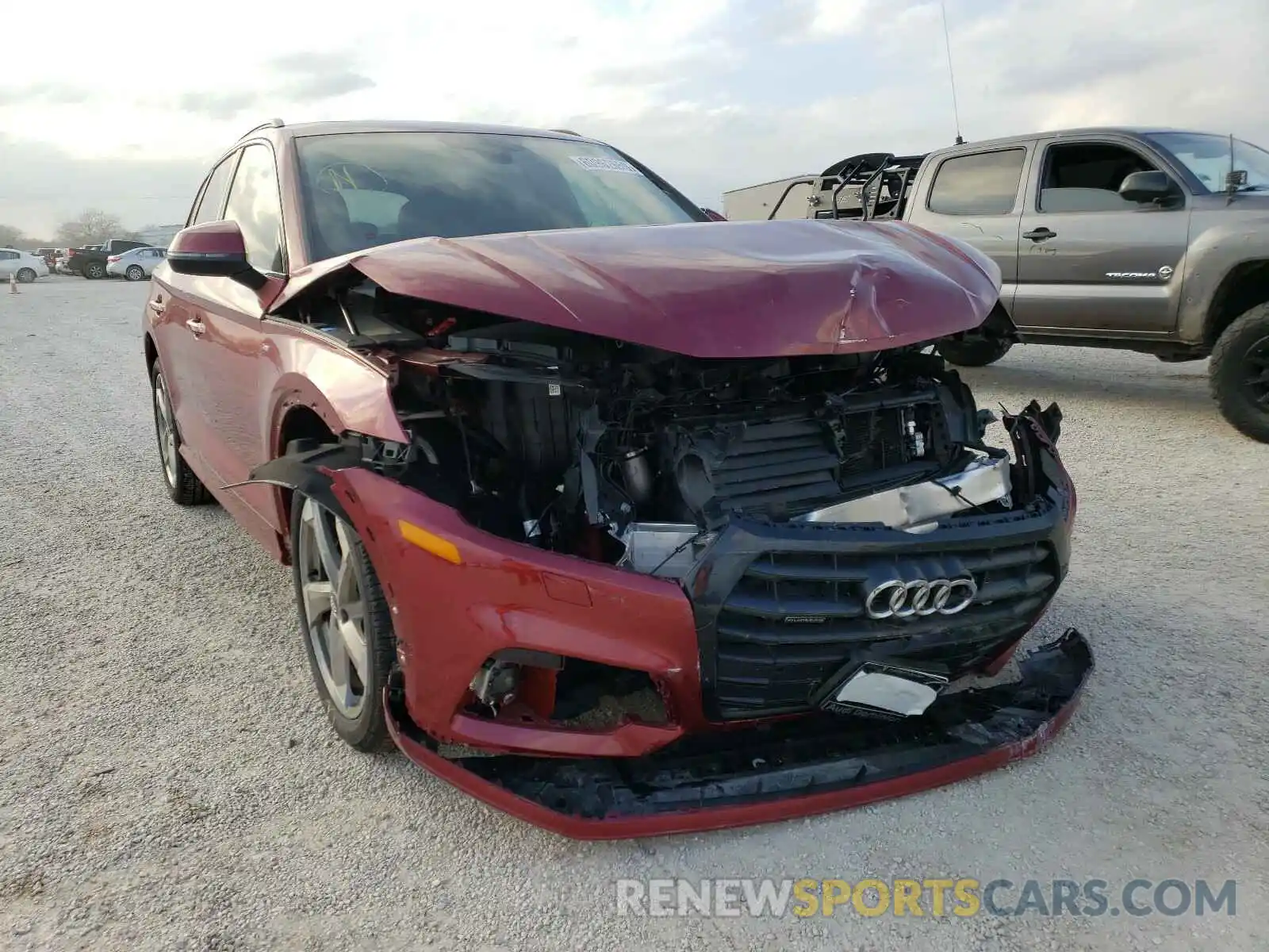 1 Photograph of a damaged car WA1FNAFY0L2101220 AUDI Q5 2020