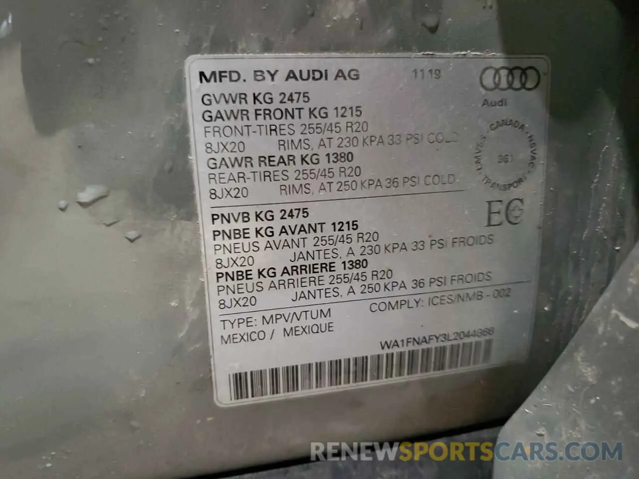 13 Photograph of a damaged car WA1FNAFY3L2044866 AUDI Q5 2020