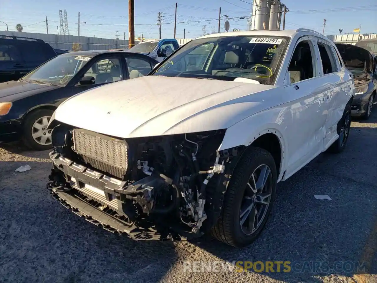 2 Photograph of a damaged car WA1G2AFY3L2048381 AUDI Q5 2020