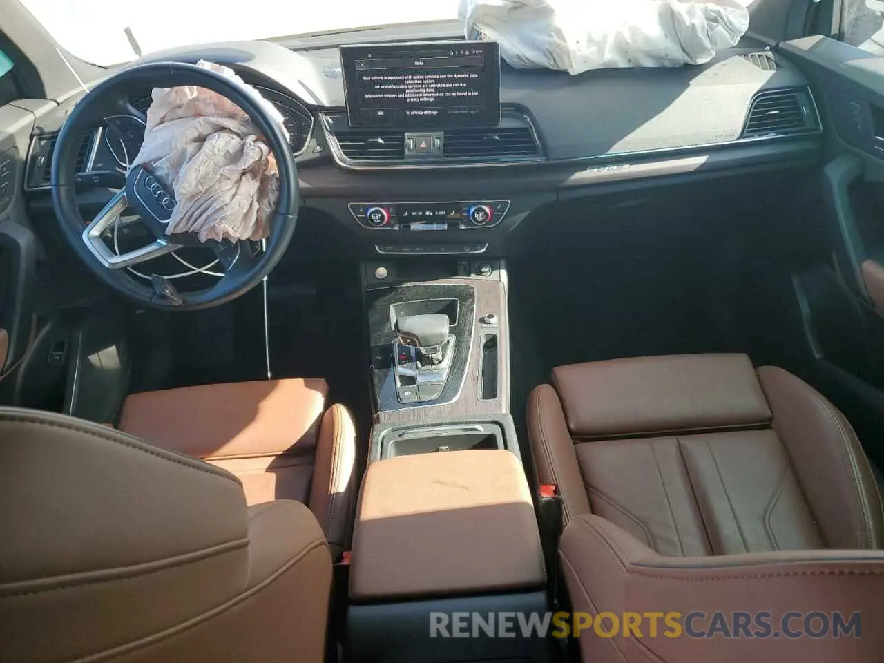 8 Photograph of a damaged car WA14AAFY0M2096850 AUDI Q5 2021