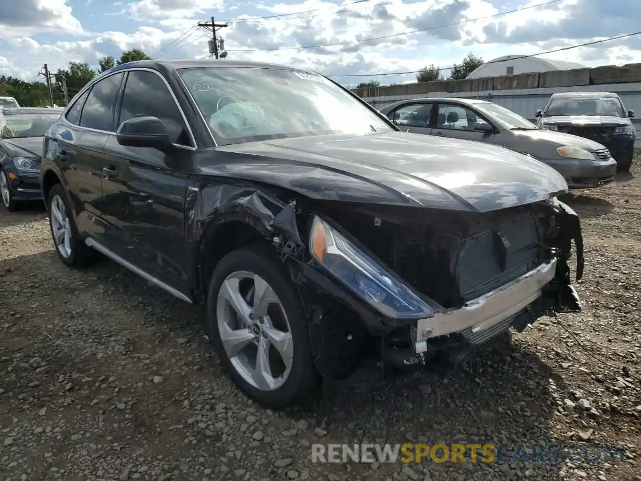 1 Photograph of a damaged car WA15AAFY1M2125616 AUDI Q5 2021