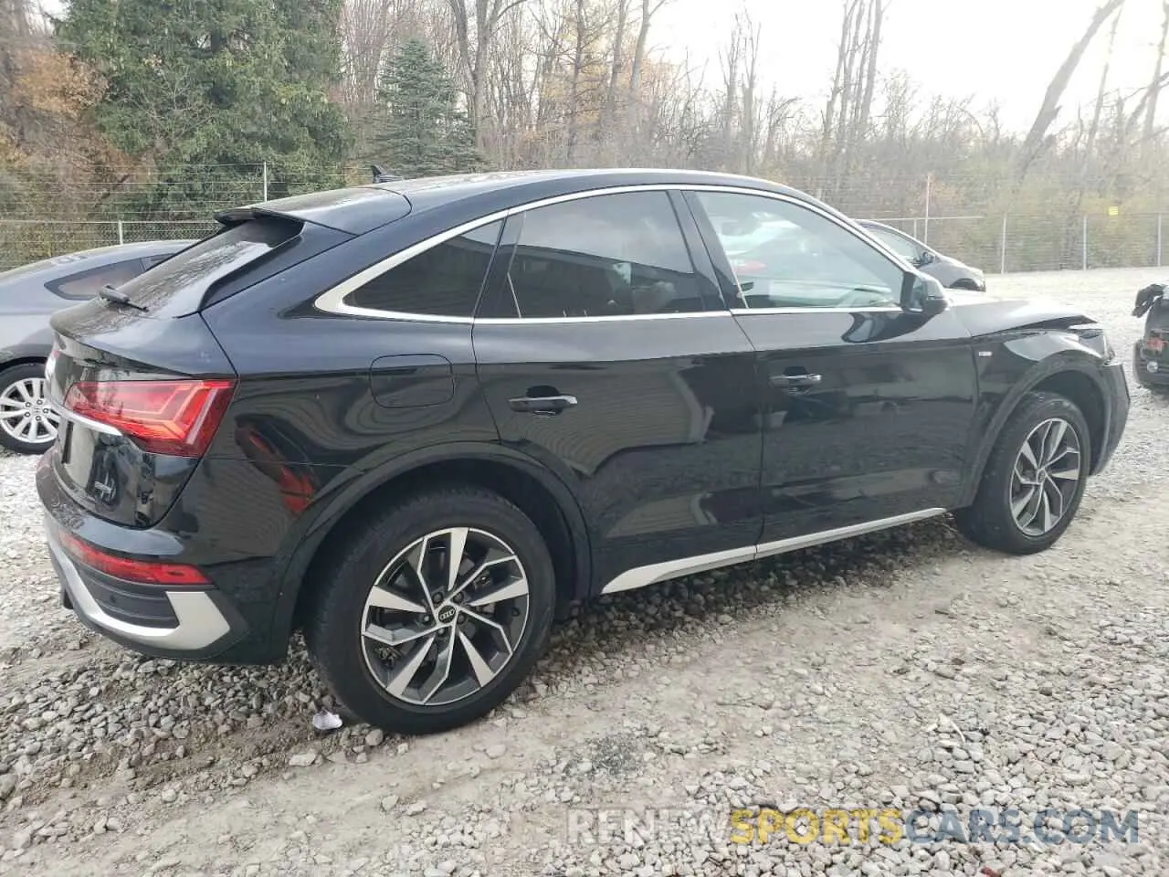 3 Photograph of a damaged car WA15AAFY2M2132459 AUDI Q5 2021