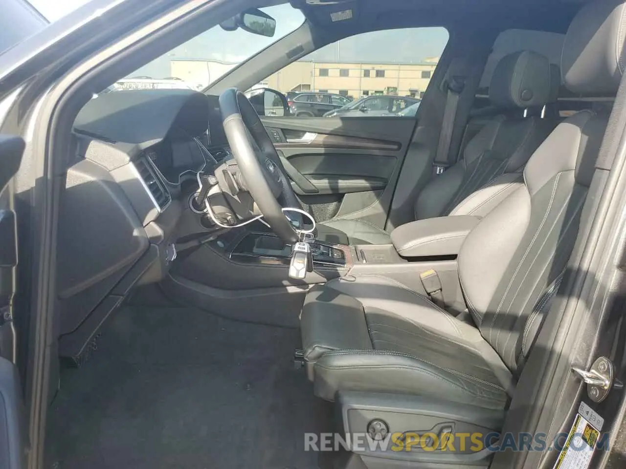 7 Photograph of a damaged car WA15AAFY7M2093321 AUDI Q5 2021