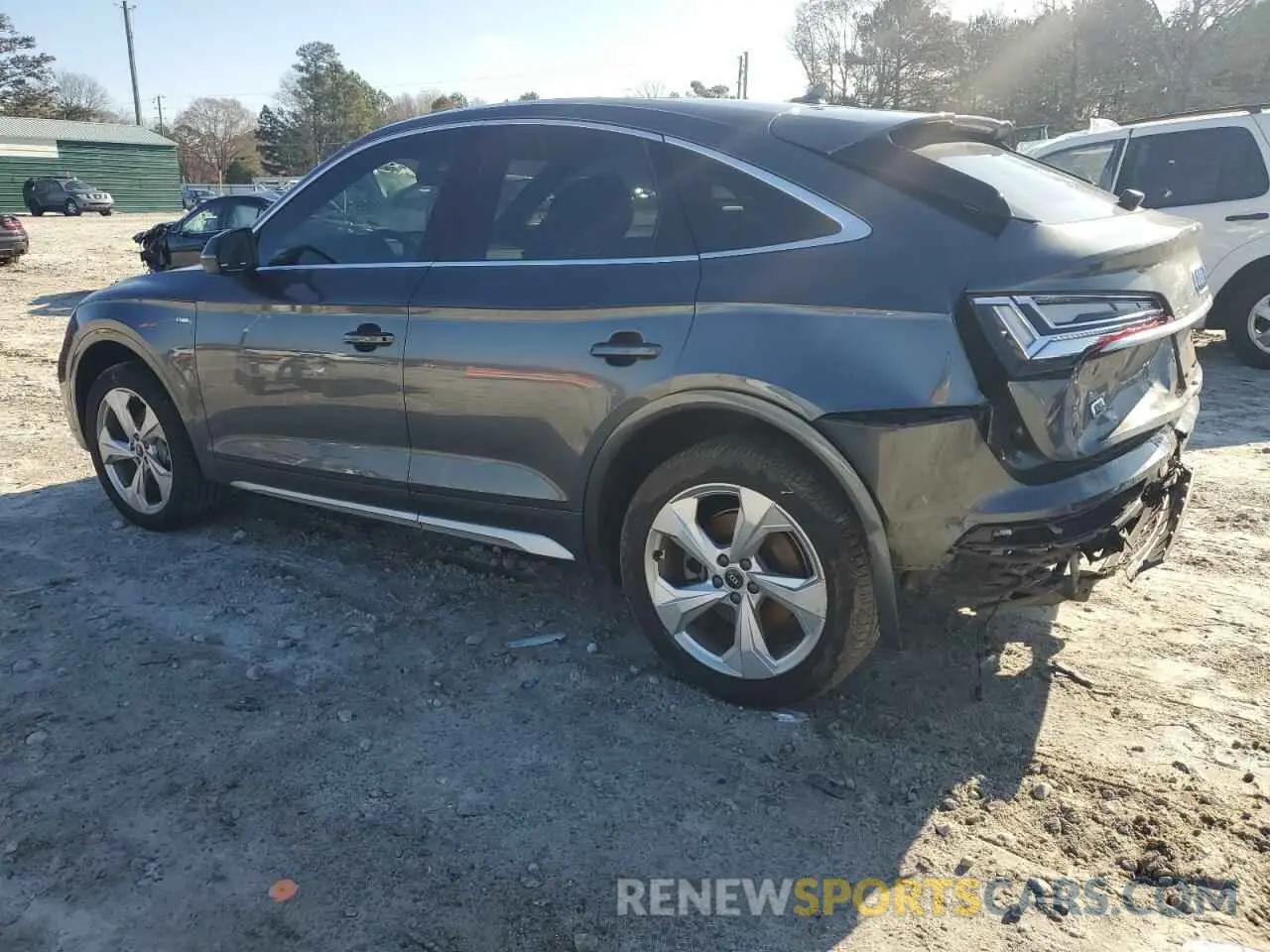 2 Photograph of a damaged car WA15AAFY8M2126553 AUDI Q5 2021
