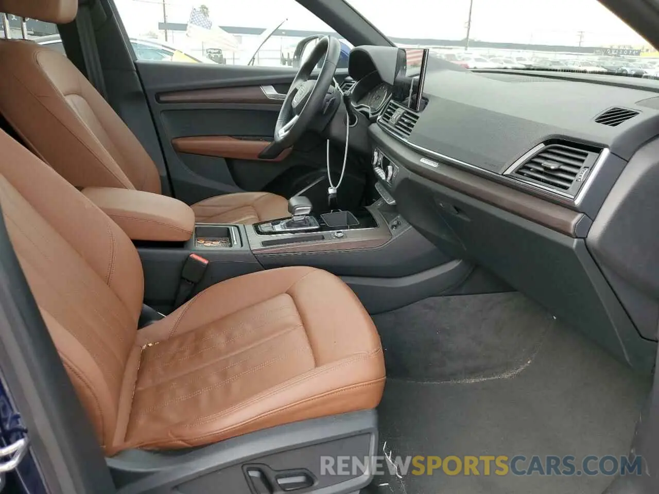 5 Photograph of a damaged car WA1AAAFY0M2052401 AUDI Q5 2021