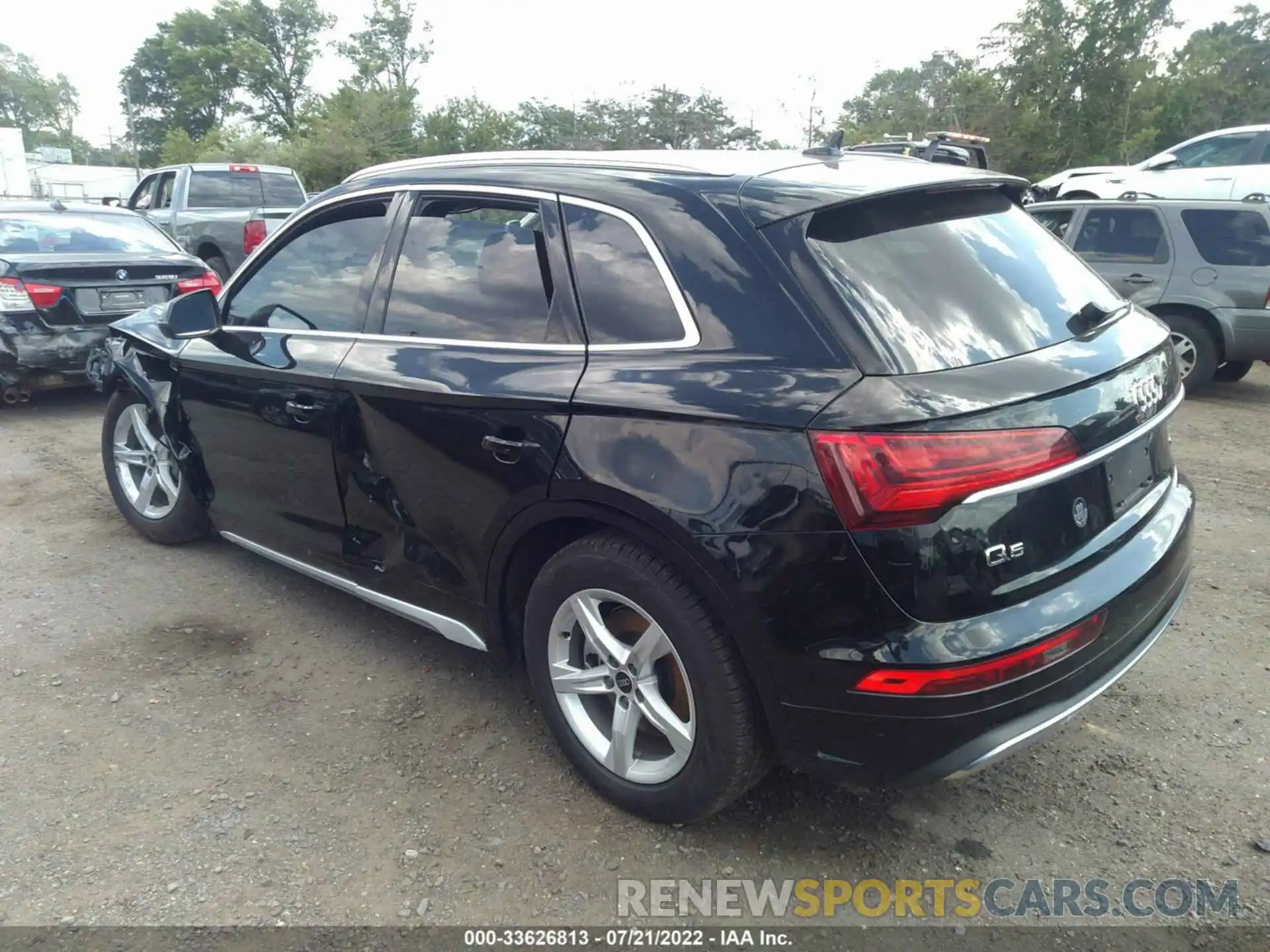 3 Photograph of a damaged car WA1AAAFY0M2092719 AUDI Q5 2021