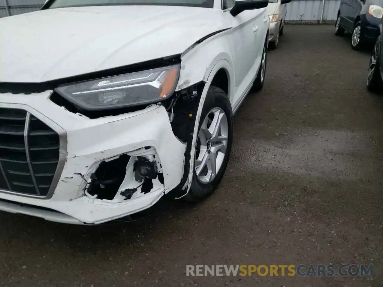 9 Photograph of a damaged car WA1AAAFY0M2096012 AUDI Q5 2021