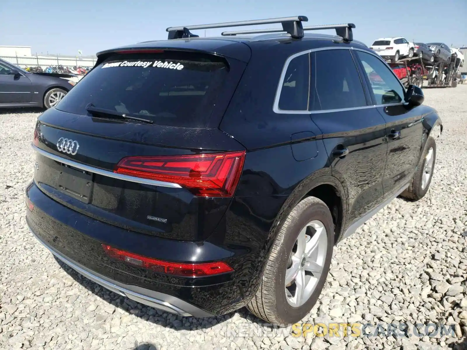 4 Photograph of a damaged car WA1AAAFY1M2004910 AUDI Q5 2021