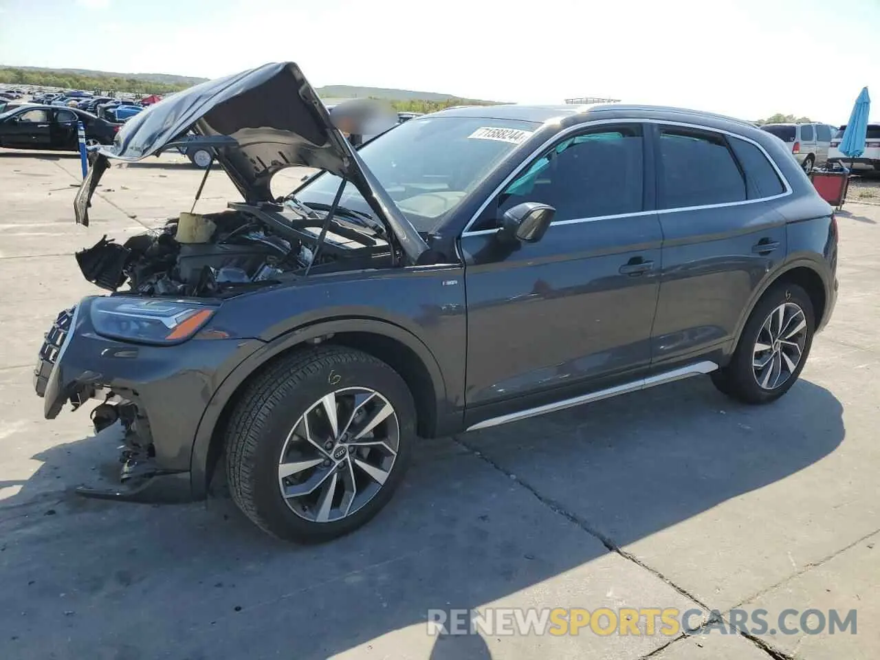 1 Photograph of a damaged car WA1AAAFY1M2014000 AUDI Q5 2021