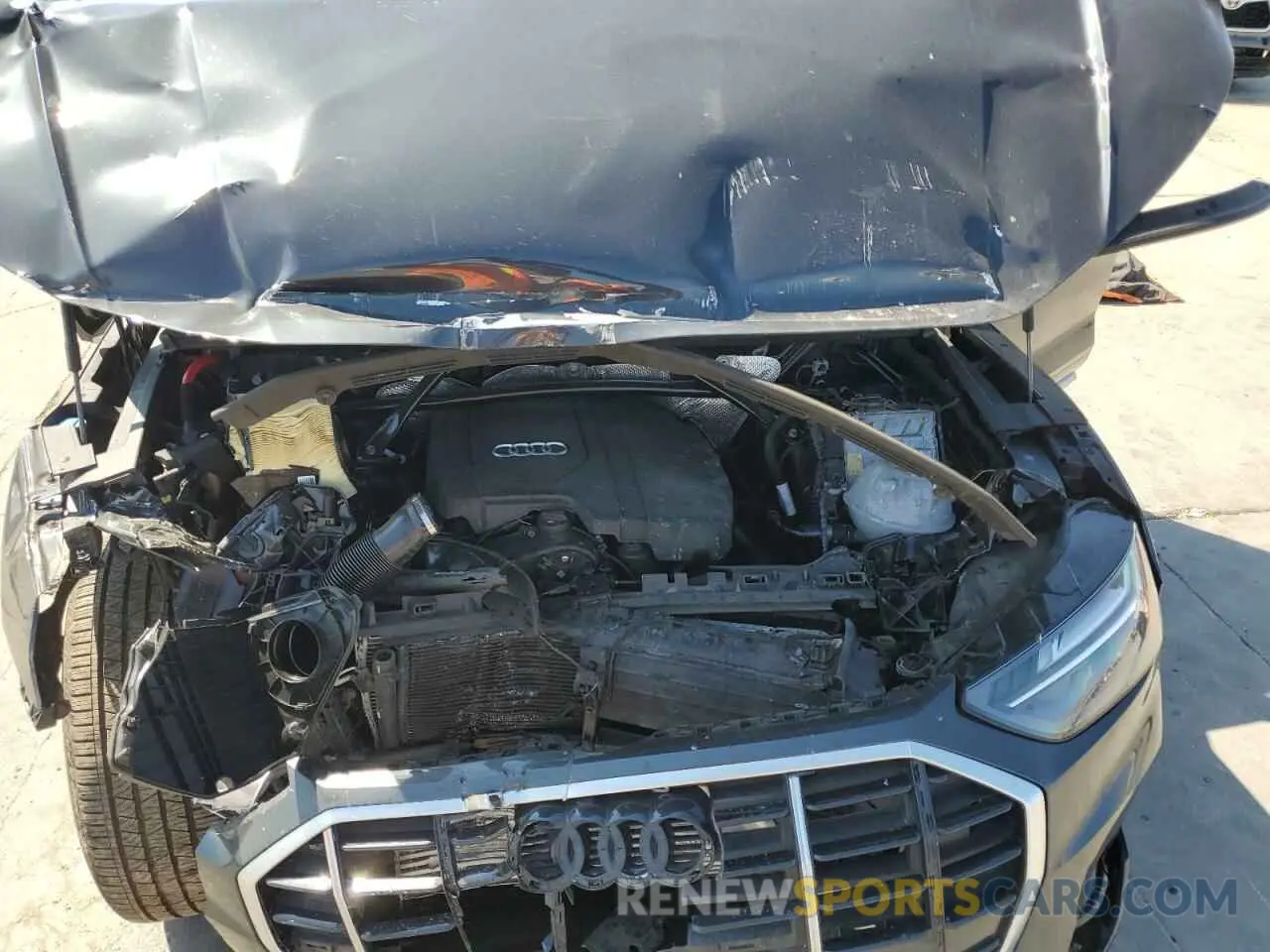 12 Photograph of a damaged car WA1AAAFY1M2014000 AUDI Q5 2021