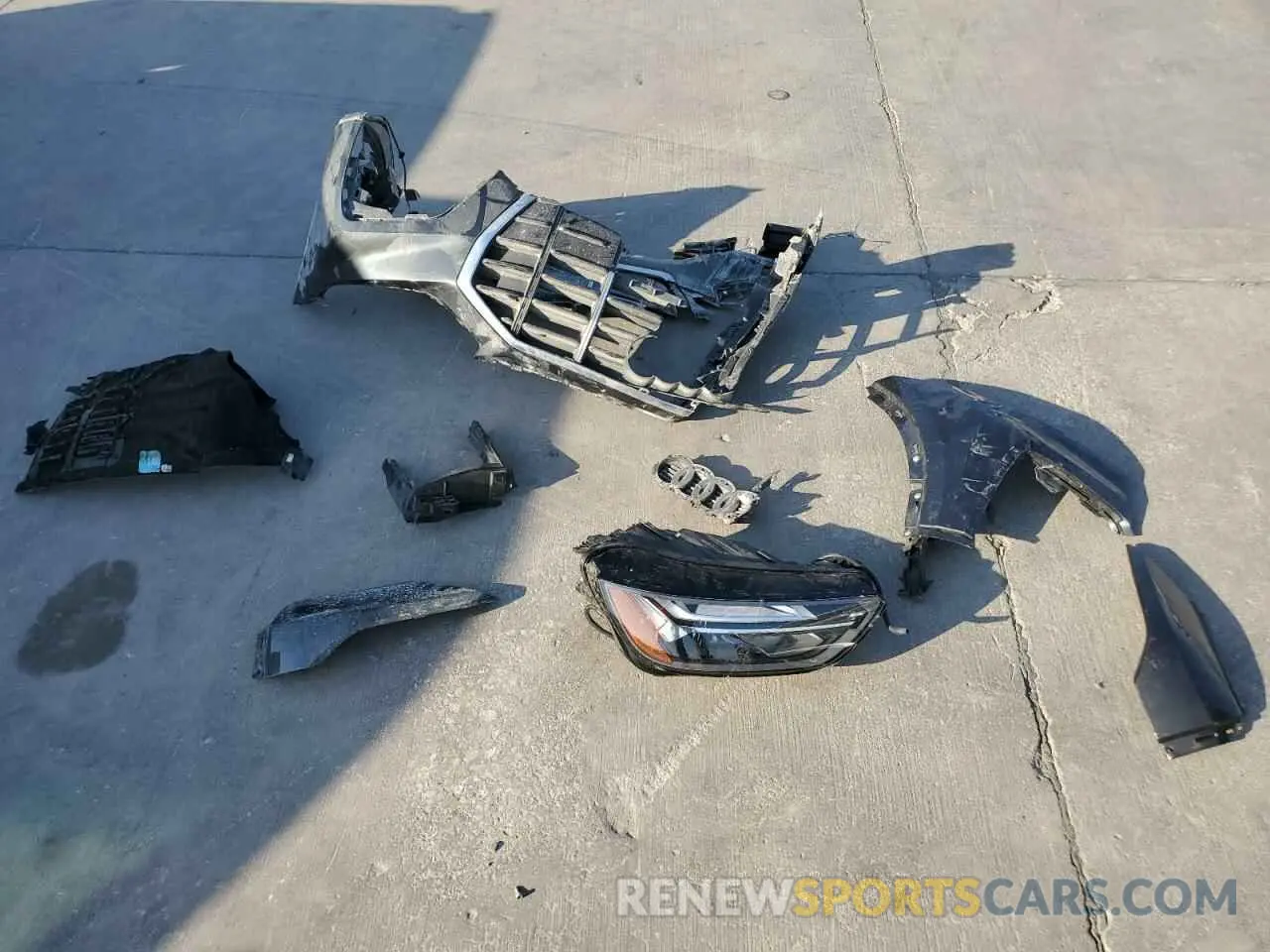 13 Photograph of a damaged car WA1AAAFY1M2014000 AUDI Q5 2021