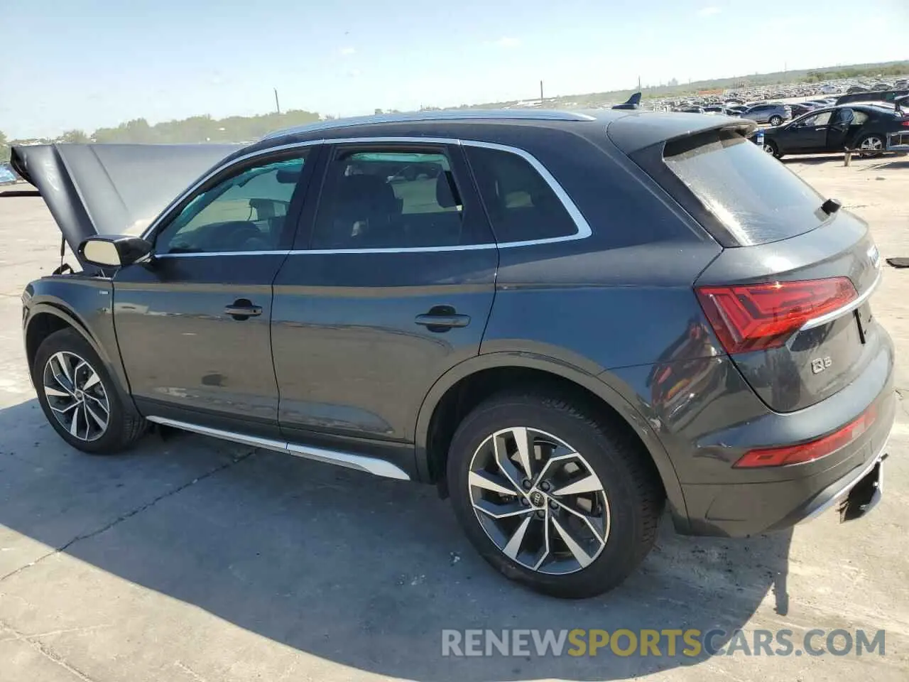 2 Photograph of a damaged car WA1AAAFY1M2014000 AUDI Q5 2021
