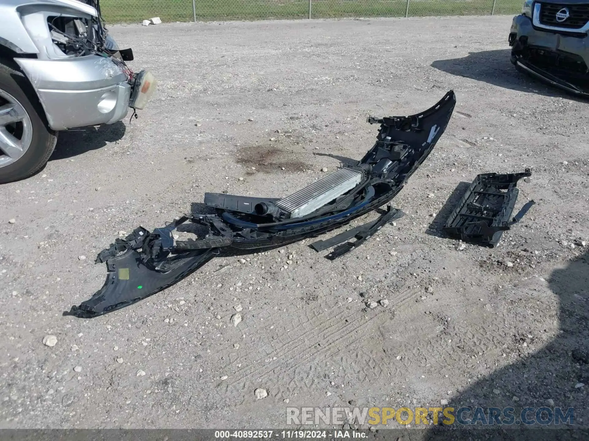 12 Photograph of a damaged car WA1AAAFY1M2075038 AUDI Q5 2021