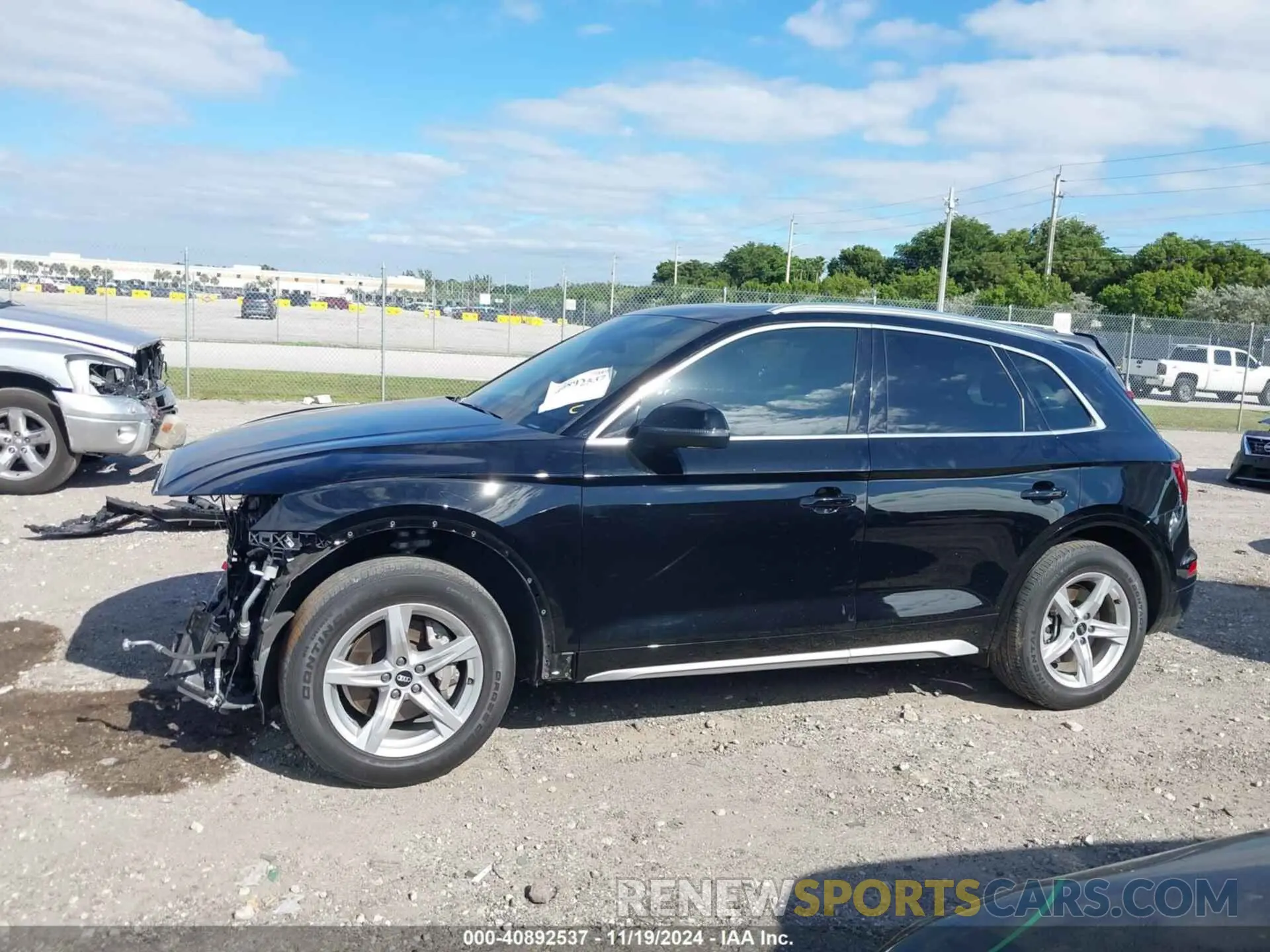 15 Photograph of a damaged car WA1AAAFY1M2075038 AUDI Q5 2021