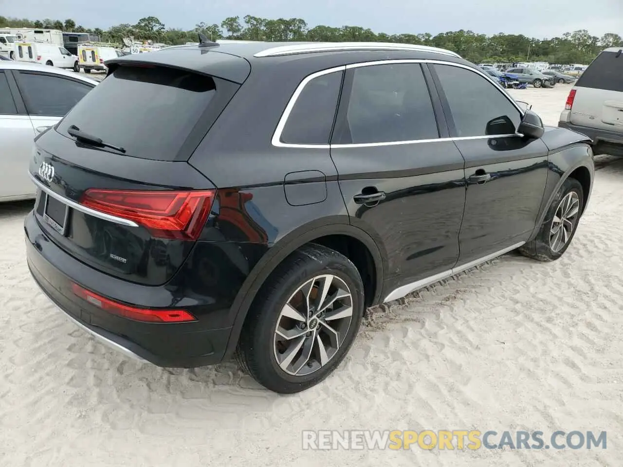3 Photograph of a damaged car WA1AAAFY1M2096259 AUDI Q5 2021