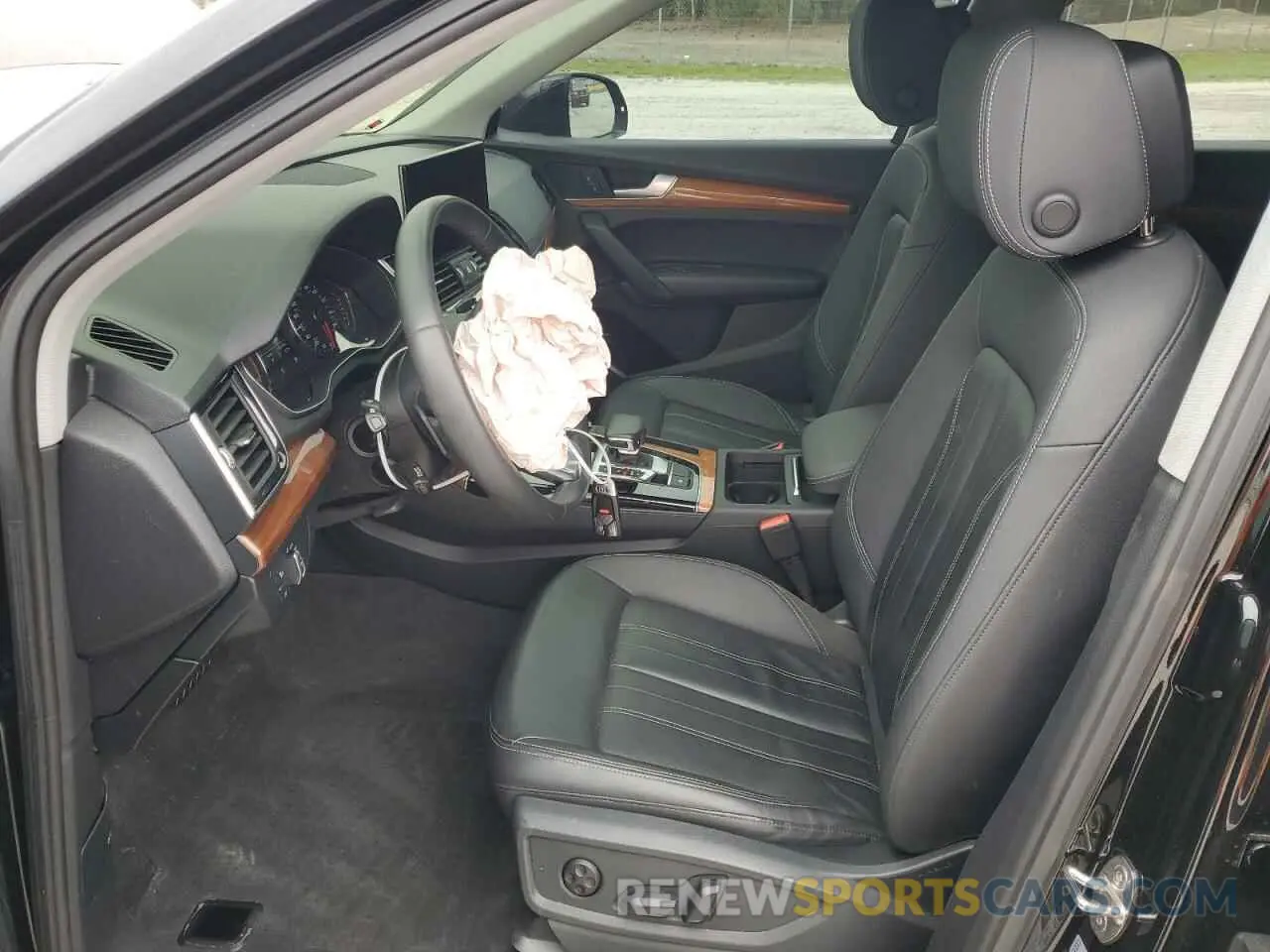 7 Photograph of a damaged car WA1AAAFY1M2096259 AUDI Q5 2021